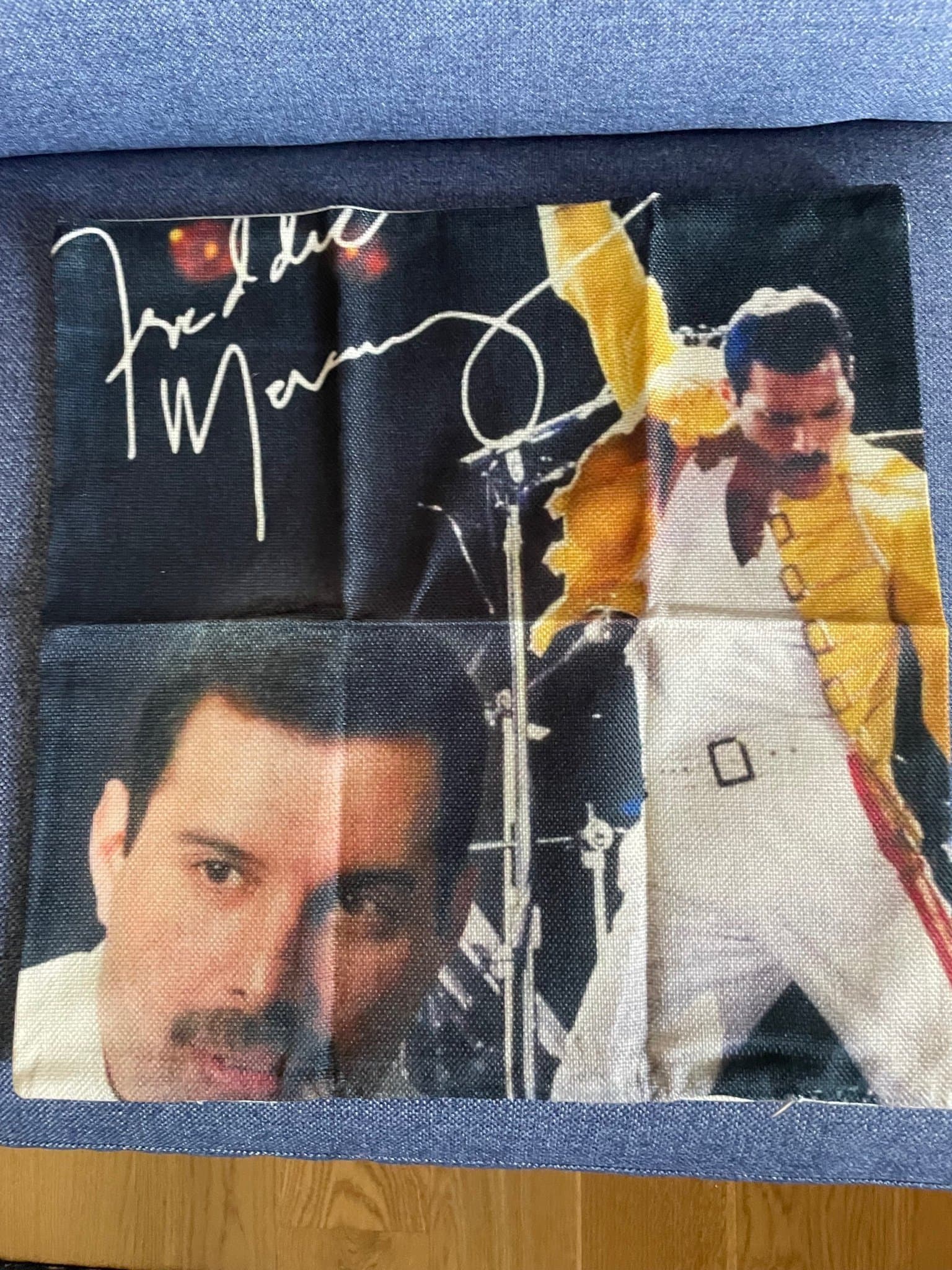 Flerfärgadt kuddfodral