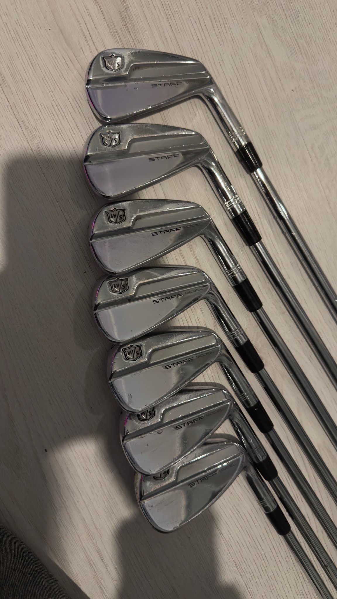 Wilson Staff Model MB Järnklubbor (4-PW)