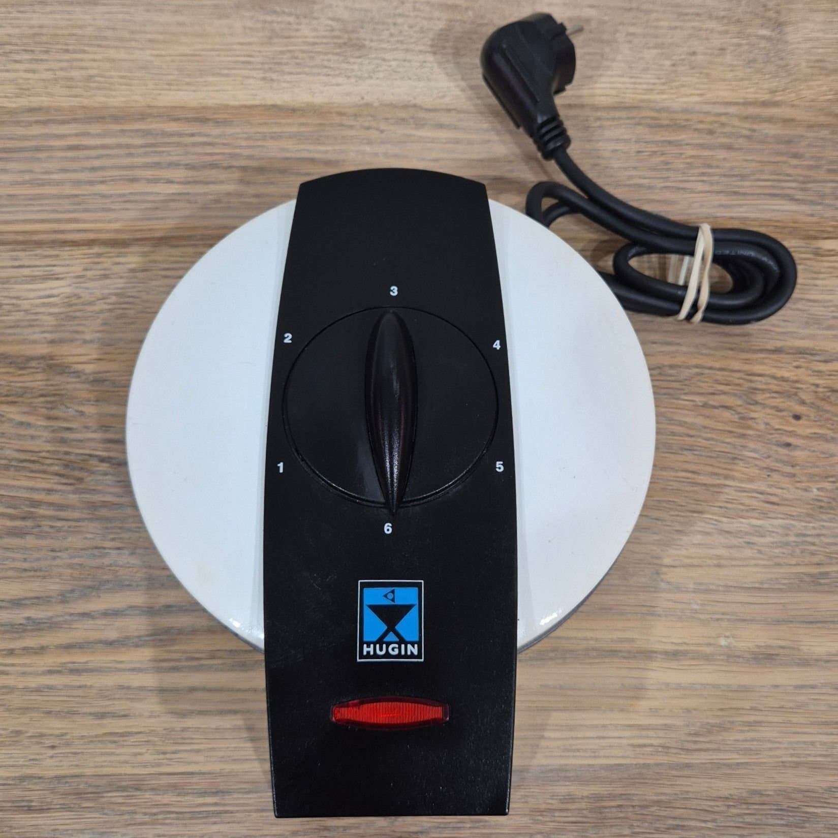 Smidigt Hugin Våffeljärn - Hugin / Kenwood med Reglage - Retro - 930W