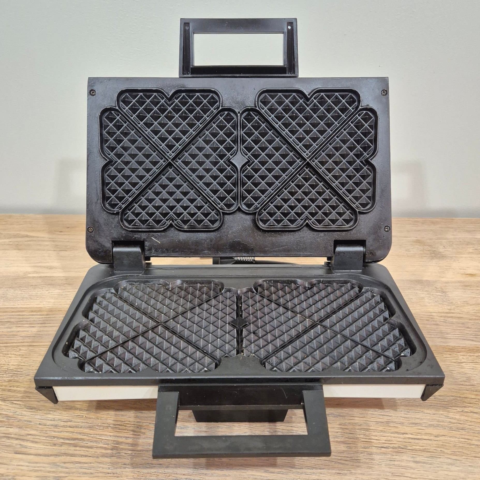 Dubbelt Våffeljärn - Åviken Metall AB - Julklappstips - Retro - TYP 106 - 950W