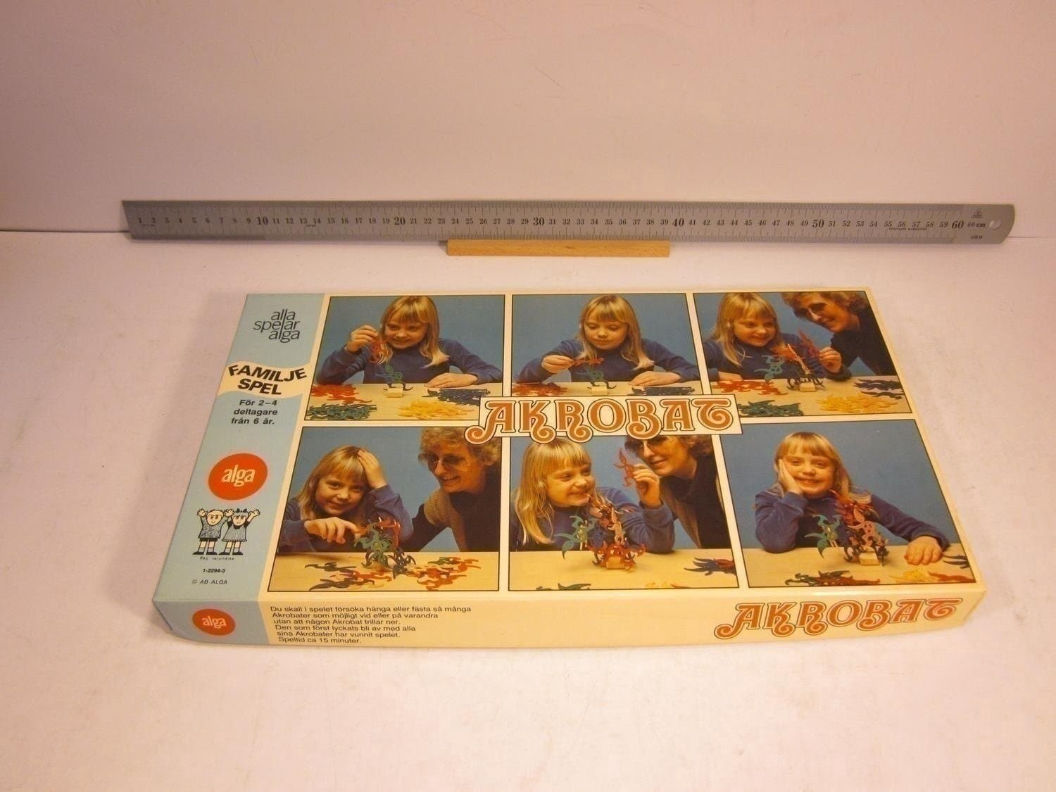 Akrobat, Alga # 1-2294-5 (lilla asken), NYTT och Inplastat