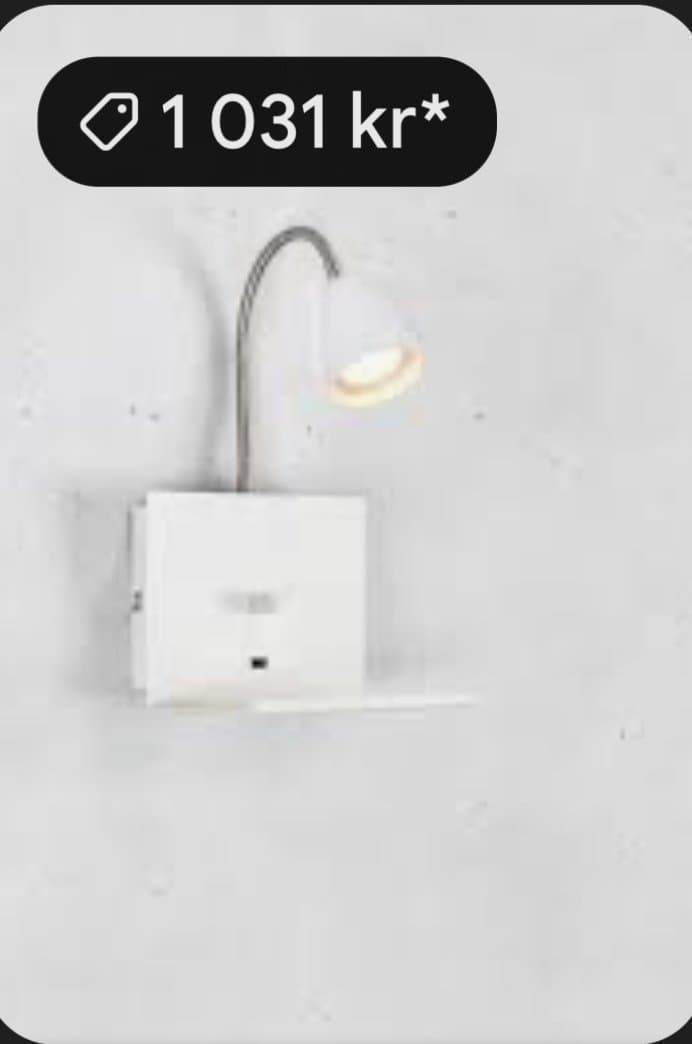 Sänglampa vägglampa telefonladdare telefonhylla vit Logi Markslöjd Vit USB port