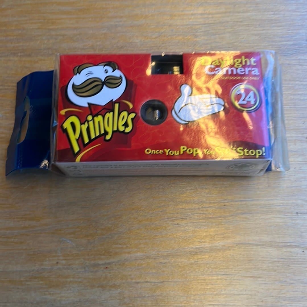 Oöppnad Pringles Engångskamera 2005
