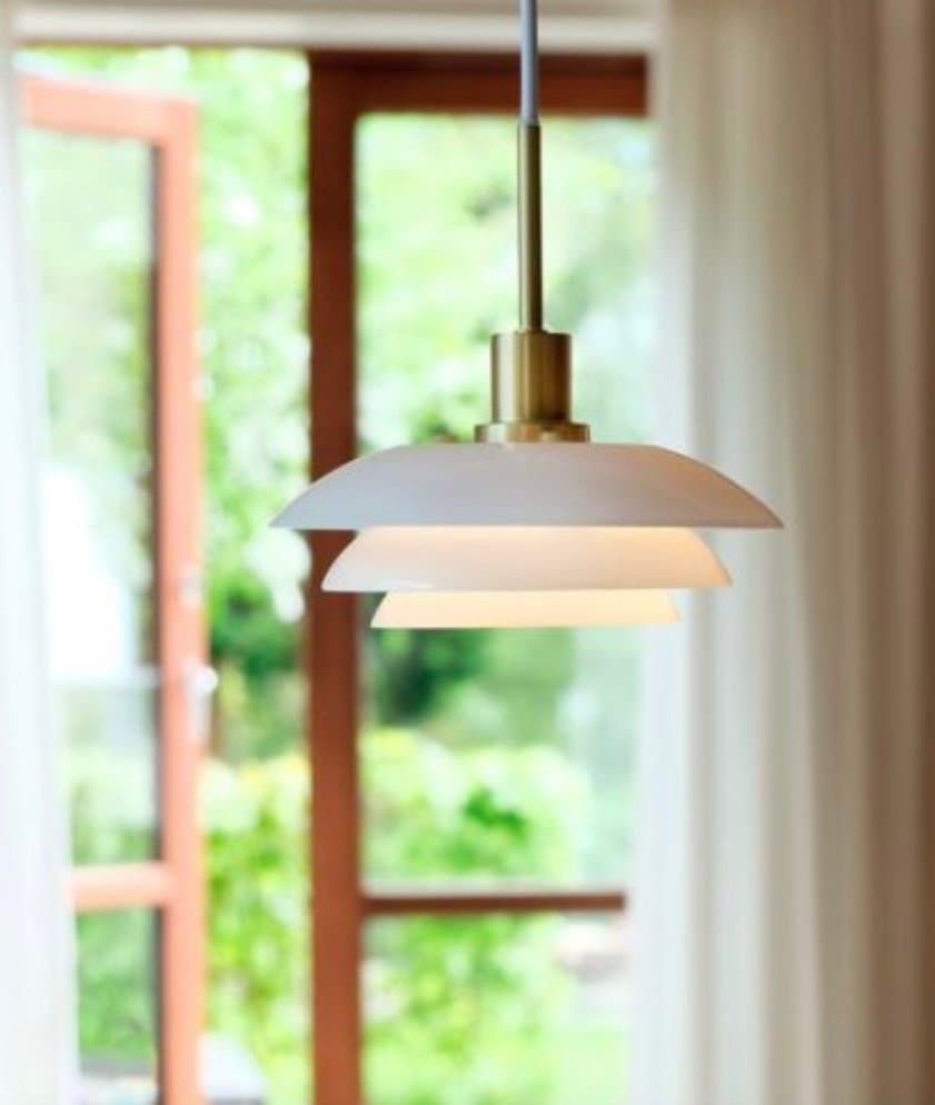 Dyberg Larsen DL31 Pendel i opalglas och borstad mässing