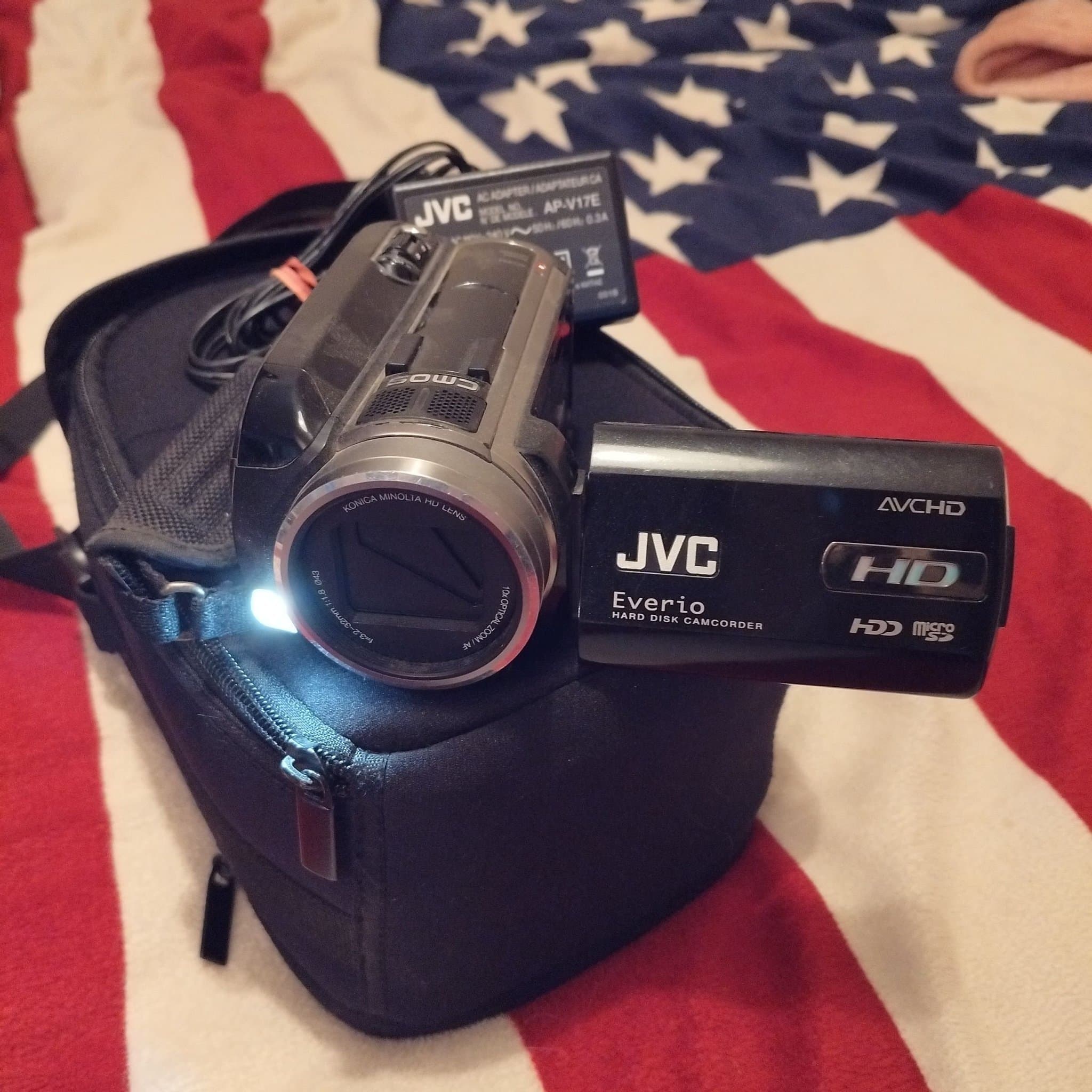 JVC Everio HD Camcorder hybrid HDD och minneskort