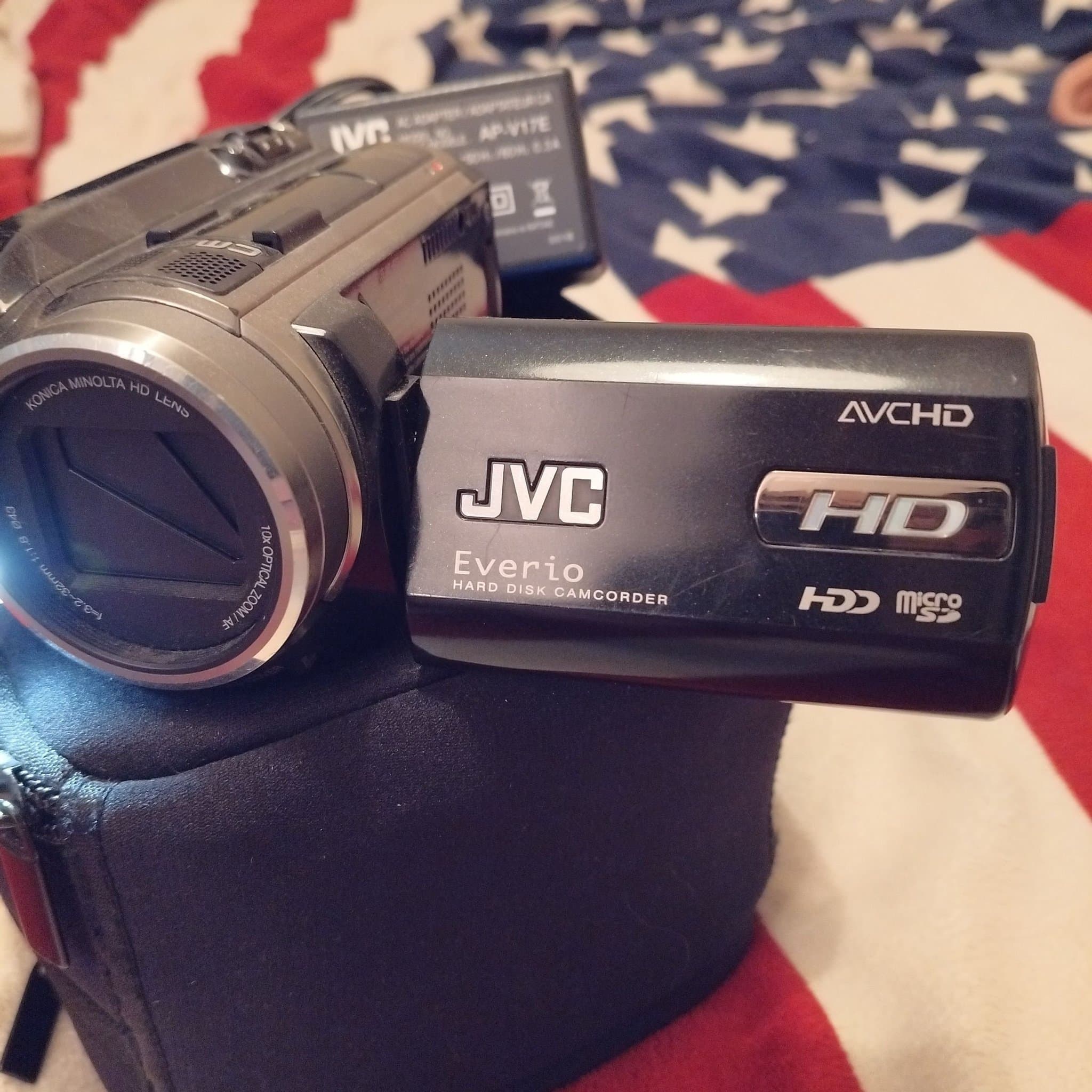JVC Everio HD Camcorder hybrid HDD och minneskort