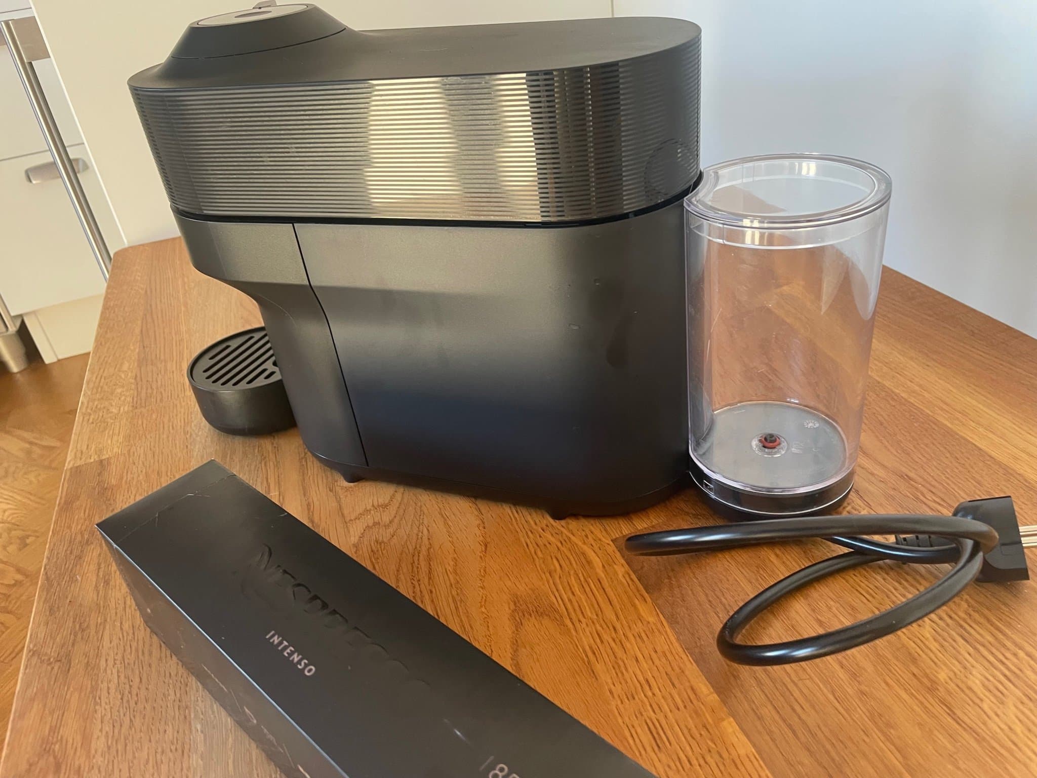 Nespresso Vertuo Pop kaffemaskin