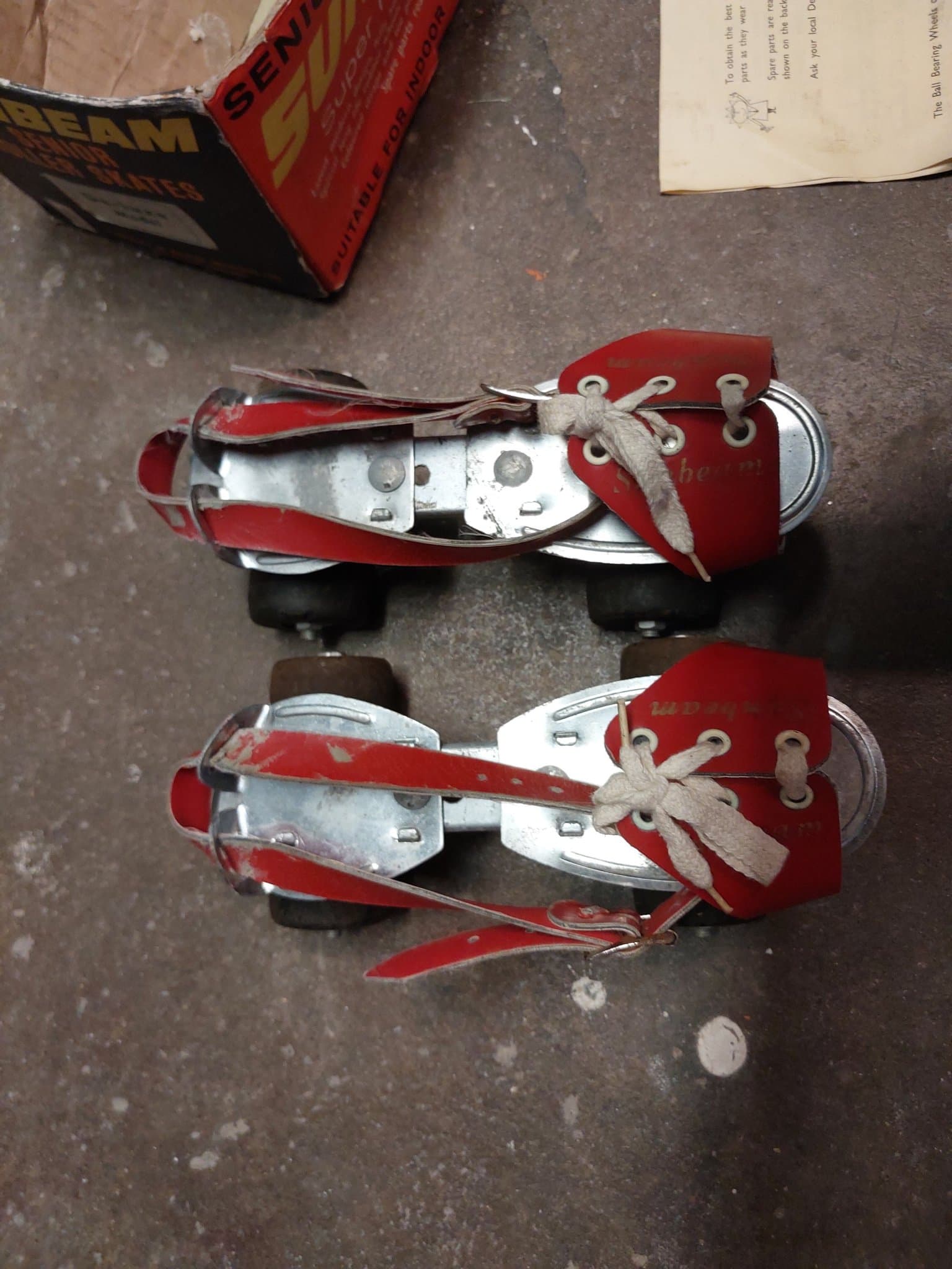 Vintage Sunbeam Rullskridskor