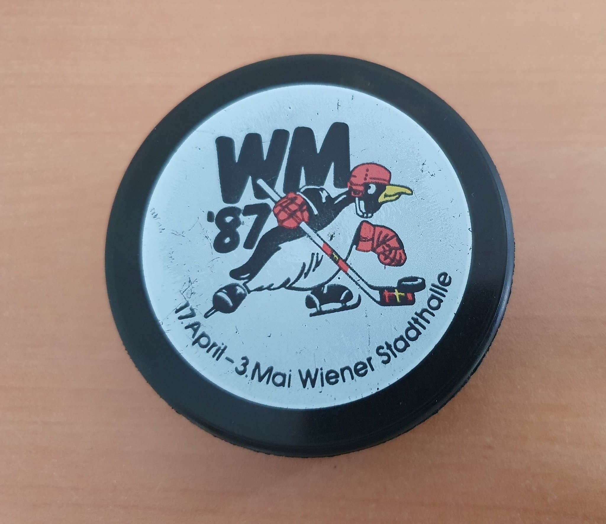 Eishockey Puck WM 1987, made in Czechoslovakia, Super Zustand