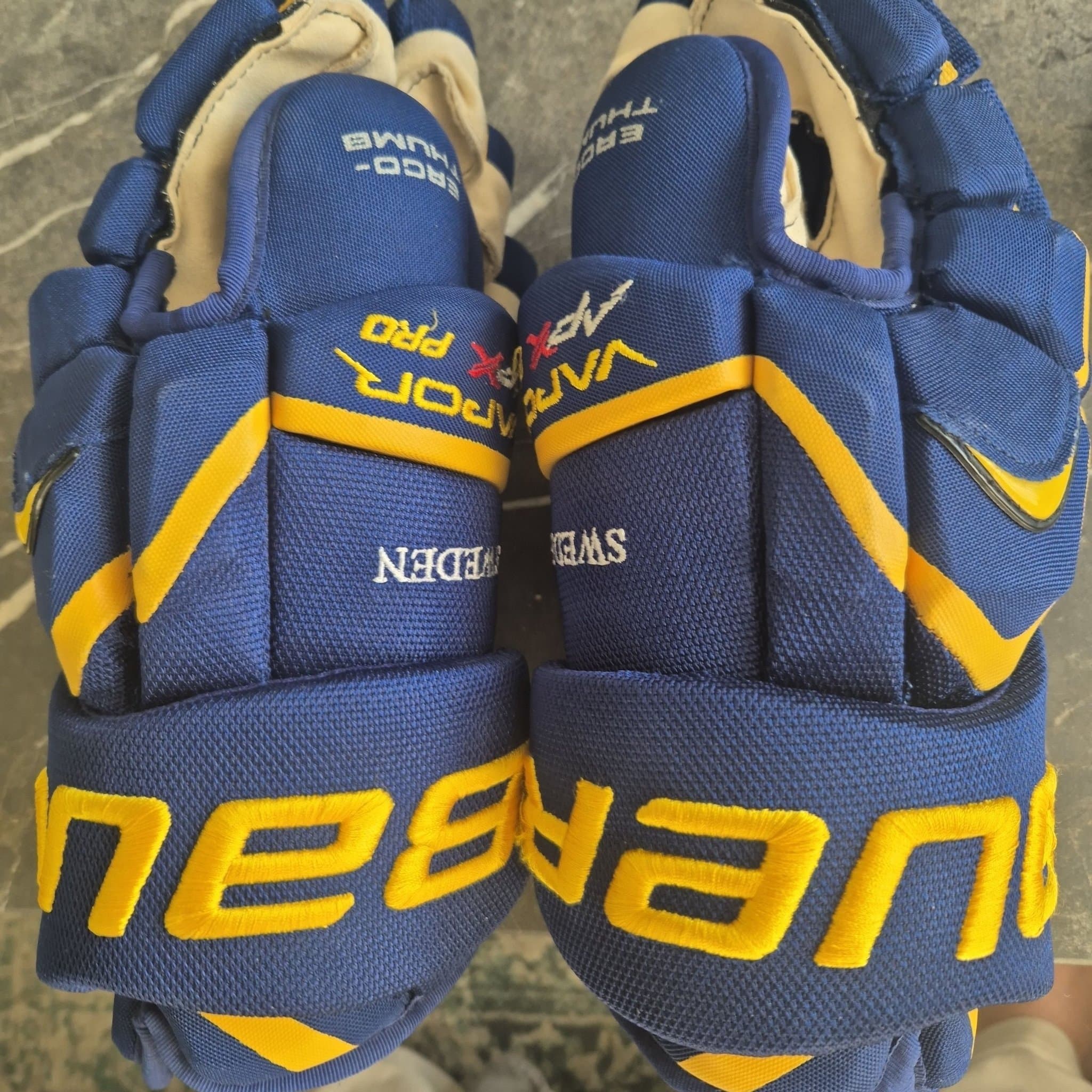 Bauer Vapor APX Pro Hockeyhandskar, Senior, Blå/Gul Sweden l