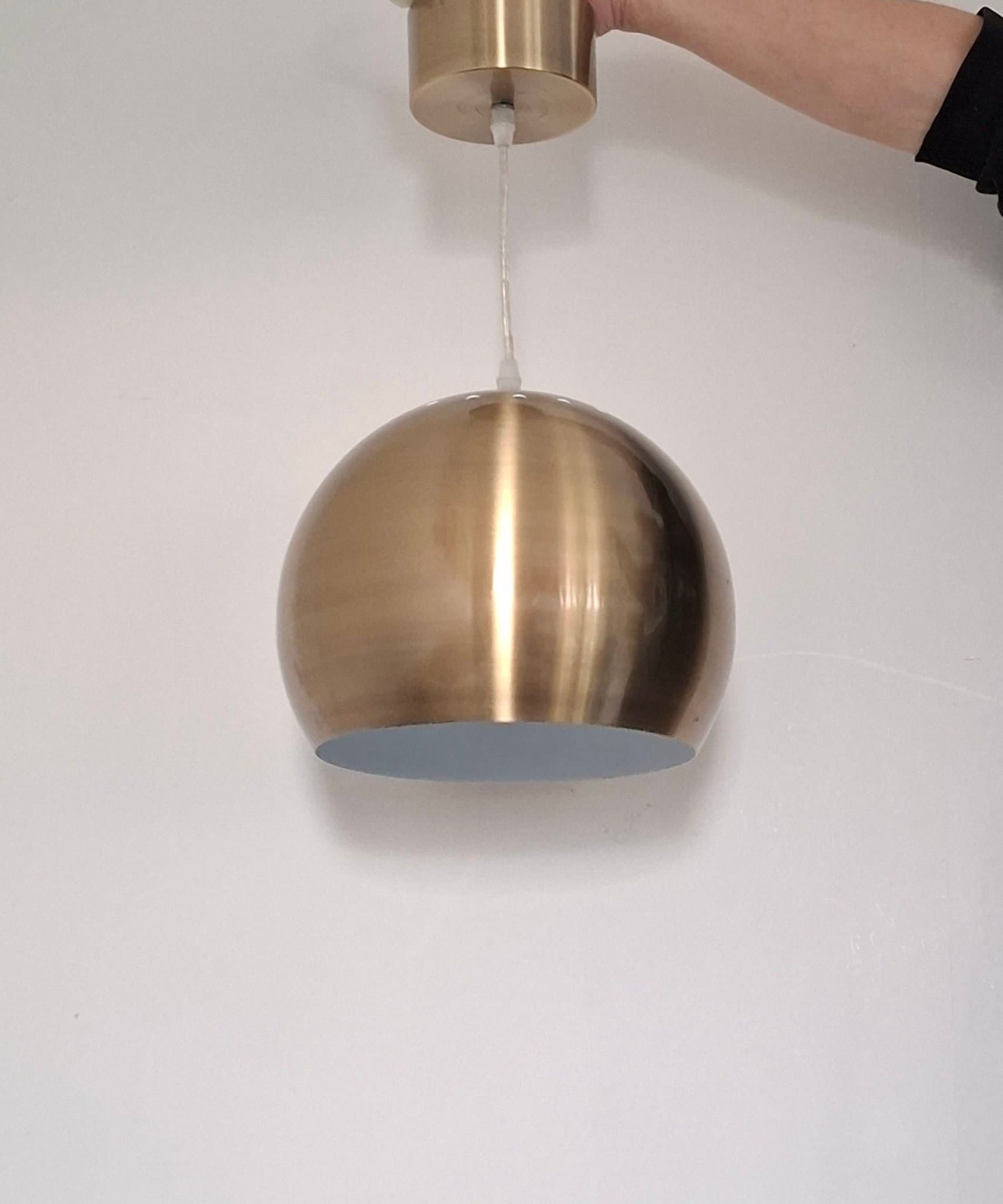 TAKLAMPA ELLOS AB MÄSSING/BORSTAD MÄSSINGSLOOK PENDEL LAMPA METALL BELYSNING