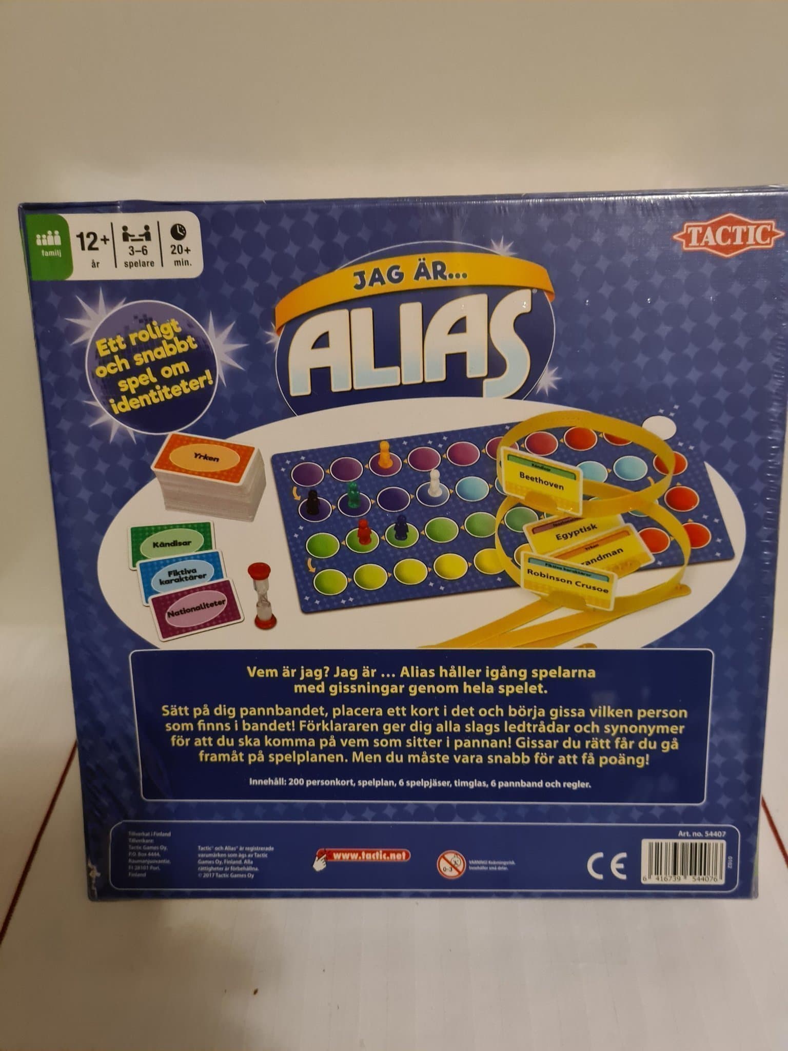 Nytt spel Jag Är... Alias sällskapsspel från Tactic