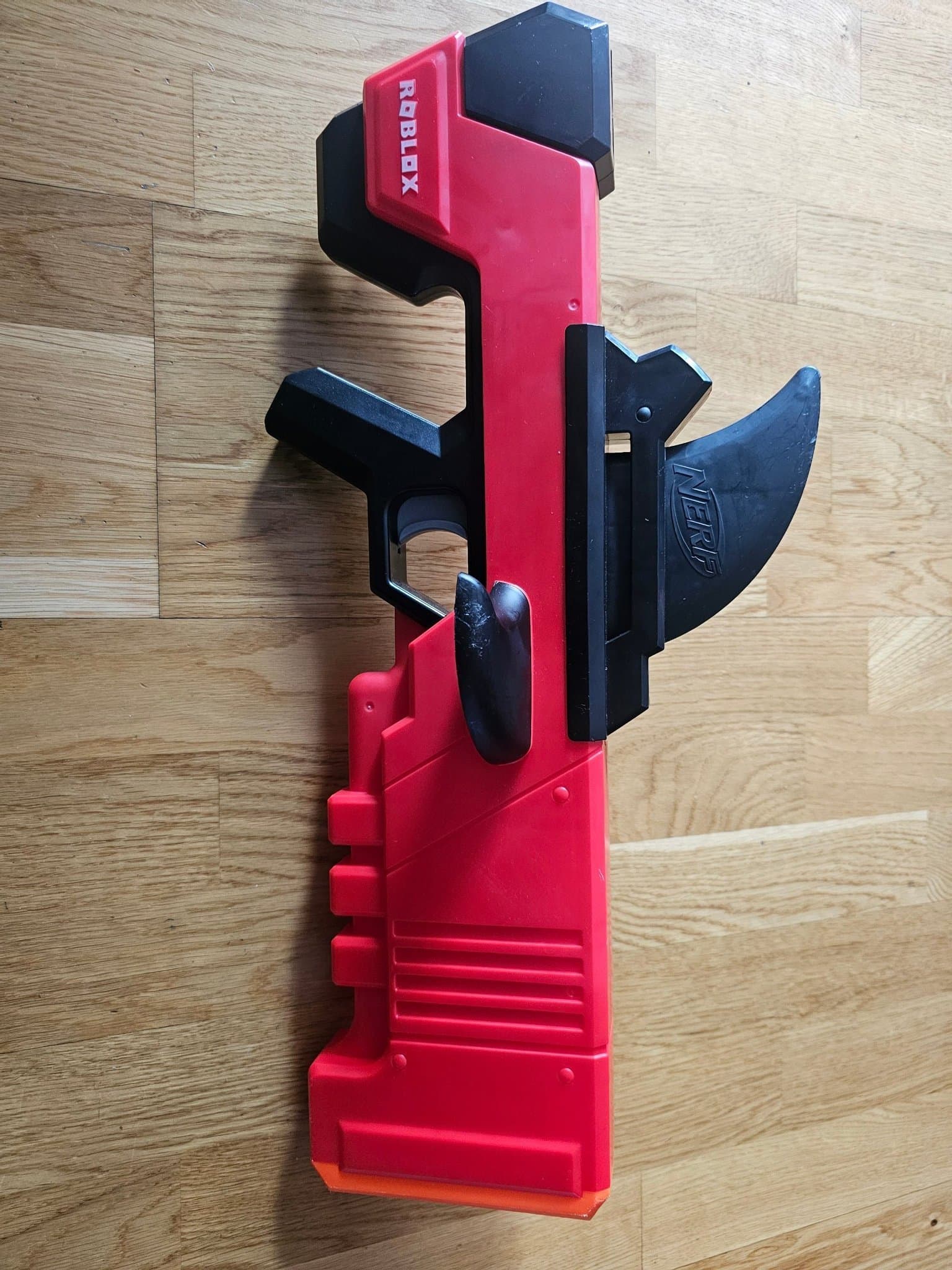 Nerf Roblox SharkBite: Shark Seeker Blaster