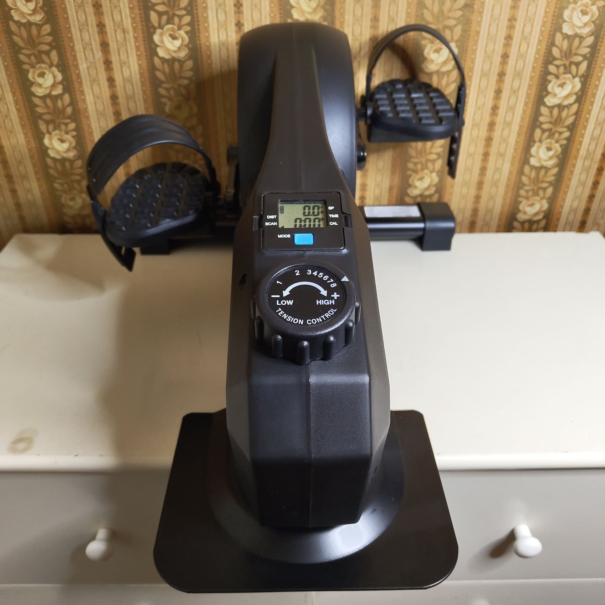 MERACH MR-E43 pedaltränare/minimotionscykel med magnetmotstånd - Ny i kartong!