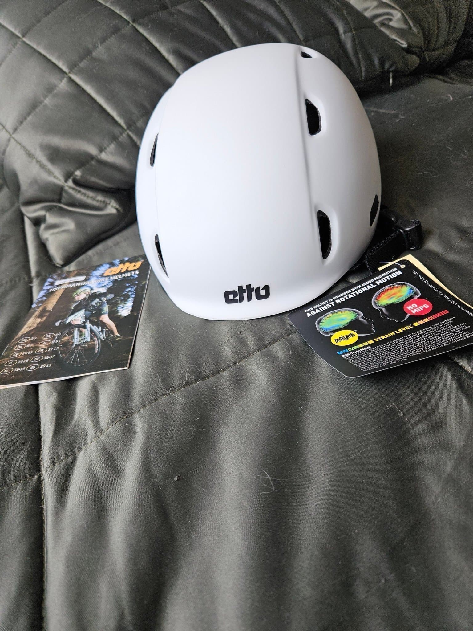 Etto Cykelhjälm L/XL nytt