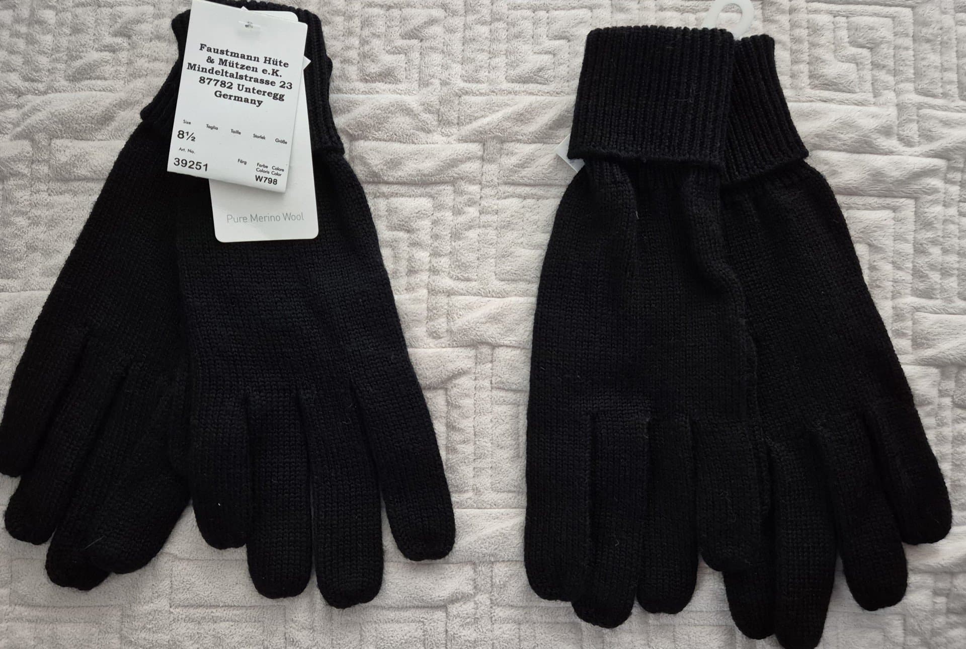 Vantar FAUSTMANN GERMANY Stl 8,5 Nya 2par Äkta Merino Ull Butiksp 300kr/par