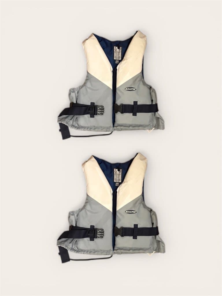 2 st Baltic Flytvästar (V-Cut) – 30-50 kg & 50-70 kg