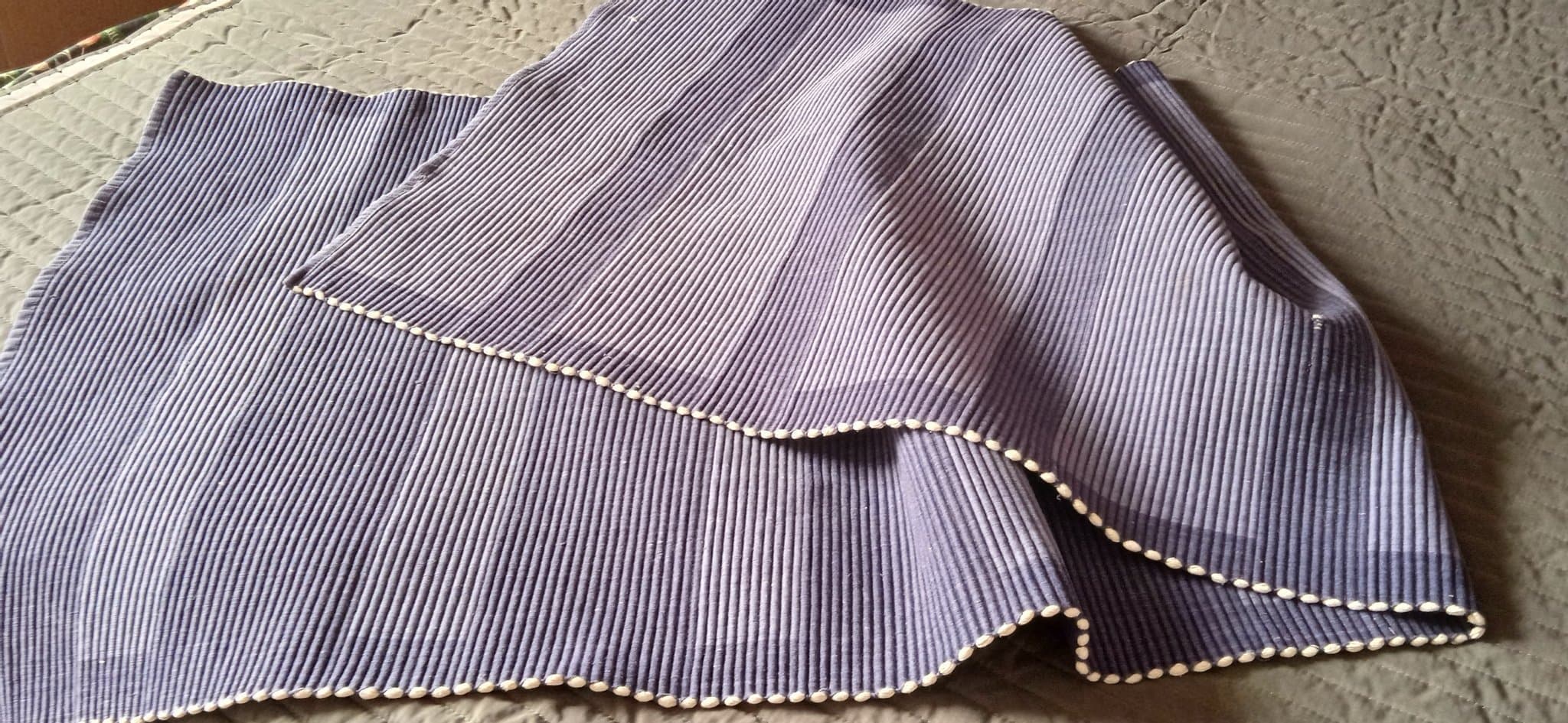 Lila bomull gångmatta i mörk blått - ca 92 x 196 cm