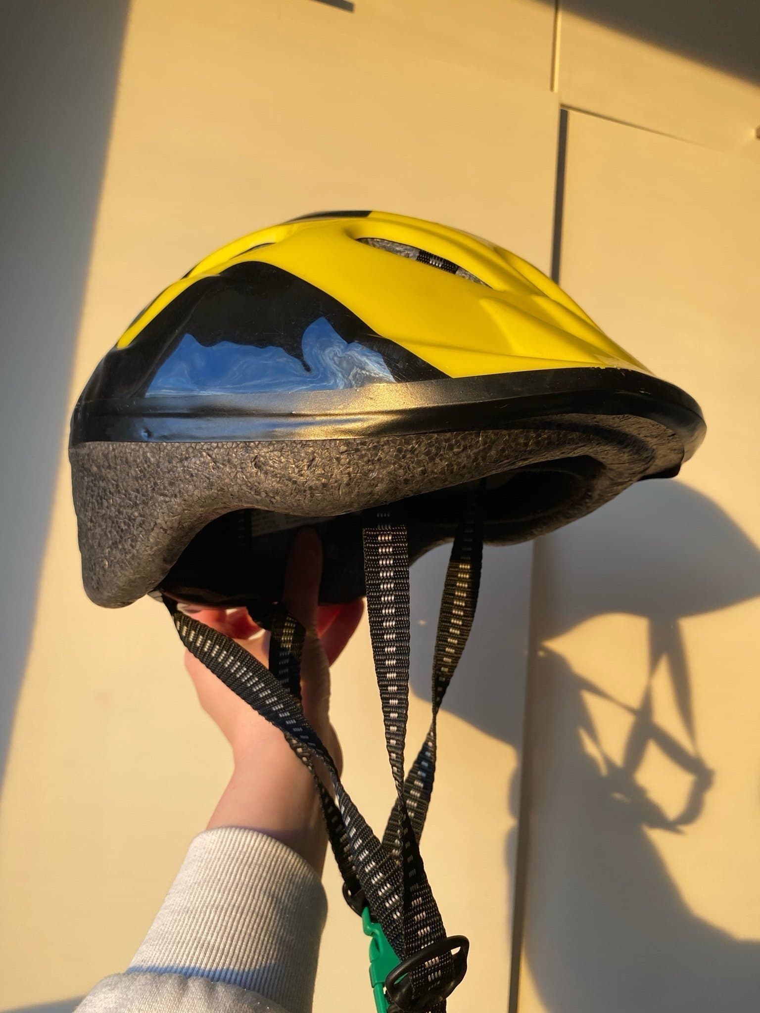 Barncykelhjälm Biltema MV-12