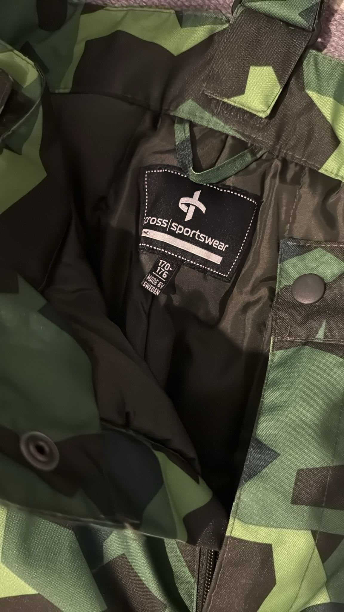 Cross Sportswear gröna skidbyxor, storlek 170-176