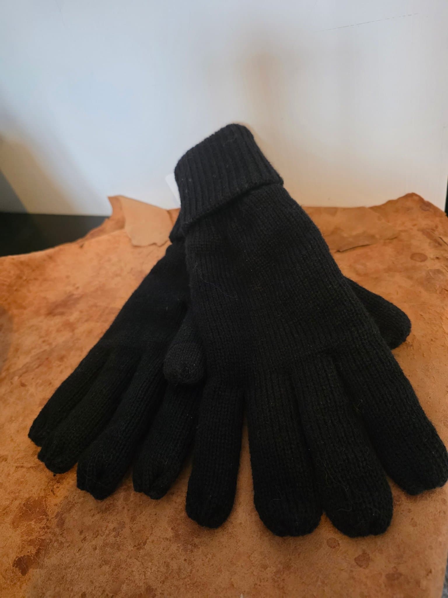 Nya från H&M Svarta Stickade Smartphone Vantar Strl S/M