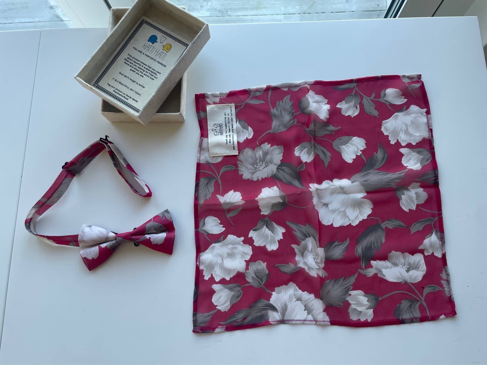 Näsduk knuten fluga kravatt flugset maskerad festklädsel partydress bröllop dop