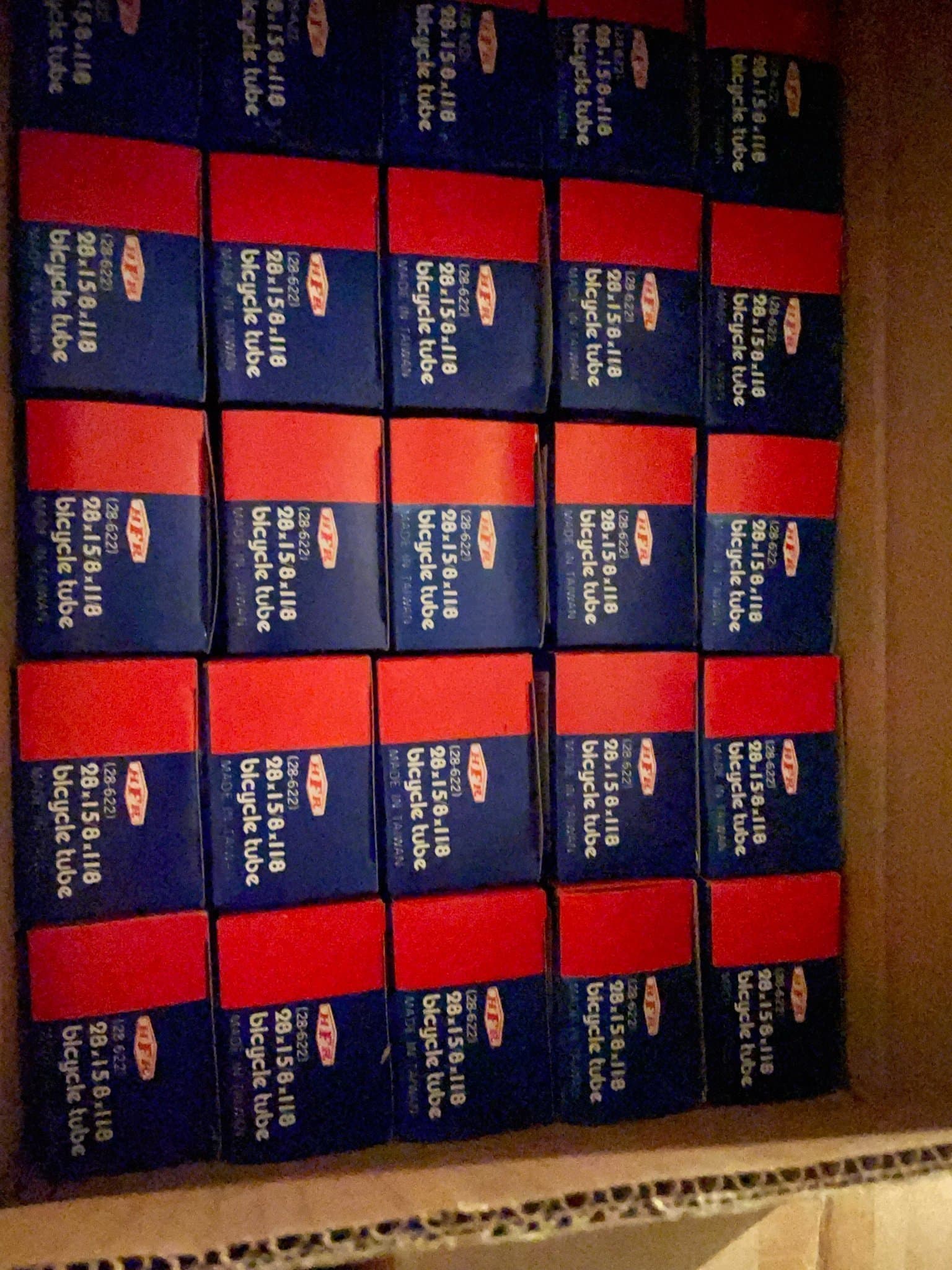 HWA Fong Cykelslang 28x1 5/8x1 1/8 (28-622) 50 Stycken