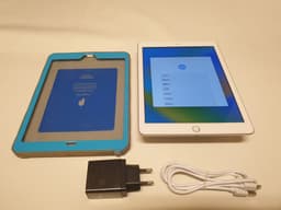 APPLE IPAD 9.7" 5TH GEN 128 GB WI-FI