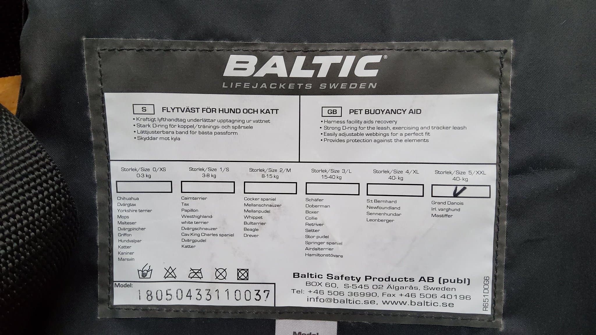 Hundflytväst strl XXL i bra beg skick!