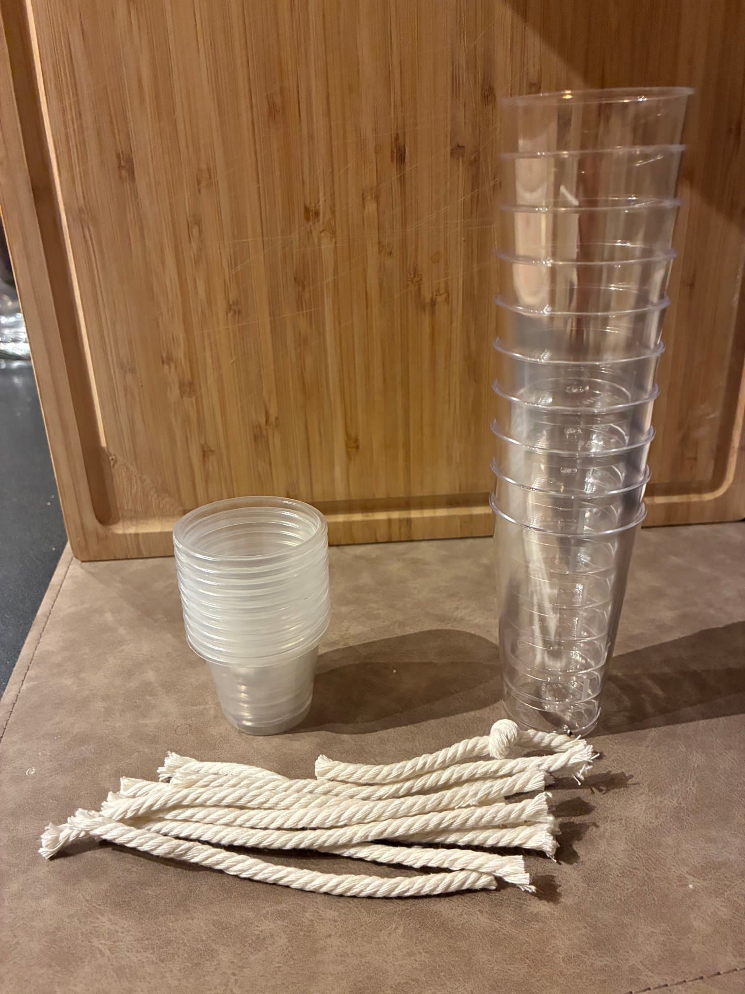 5st Plastkrukor 8cm * 4.5cm med innerkruka 4.5cm * 4cm