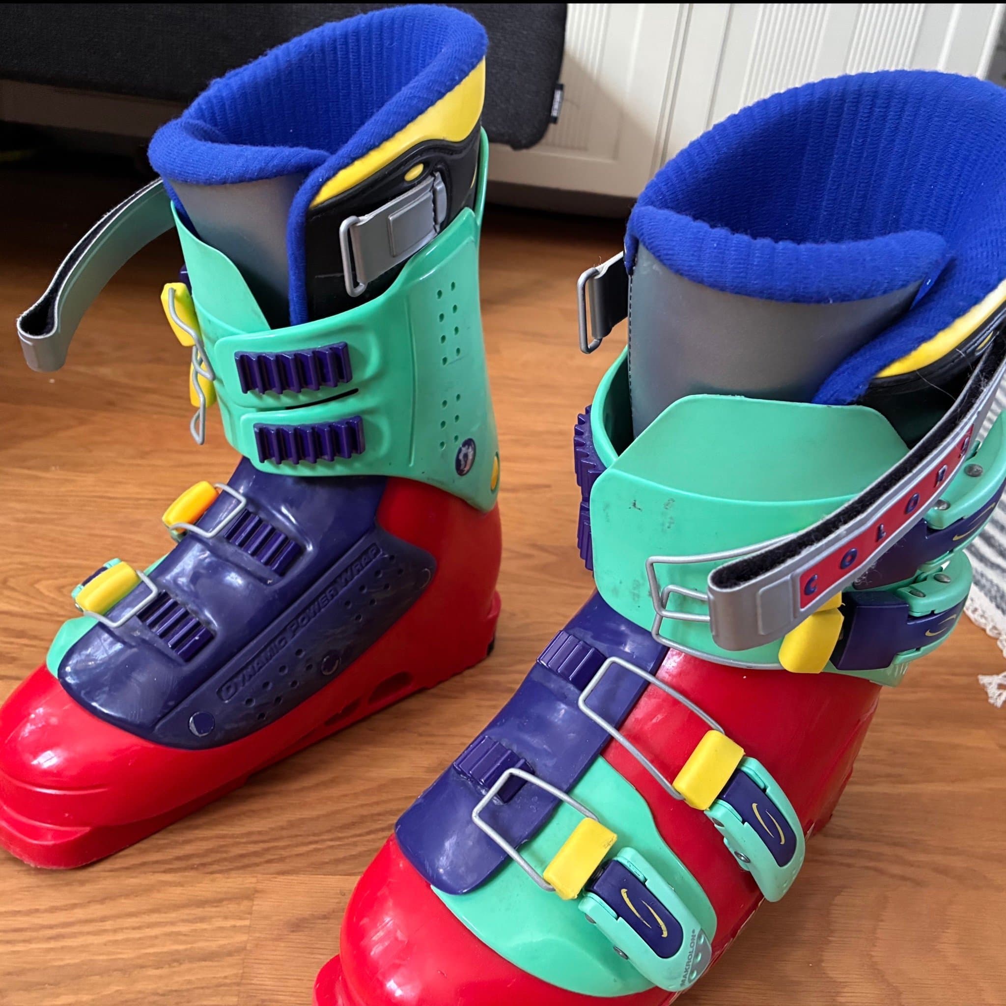 Nordica Colors slalompjäxor 26-26,5 300mm (ca stl 41