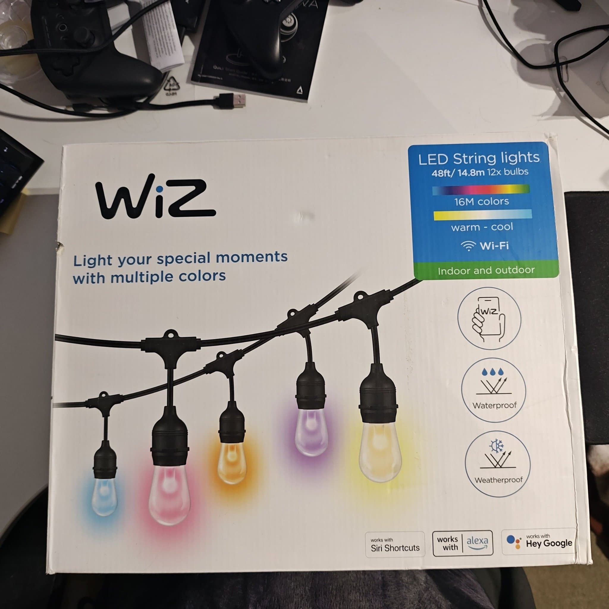 WiZ LED Ljusslinga 14.8m med 12 lampor, färg, utomhus, svart