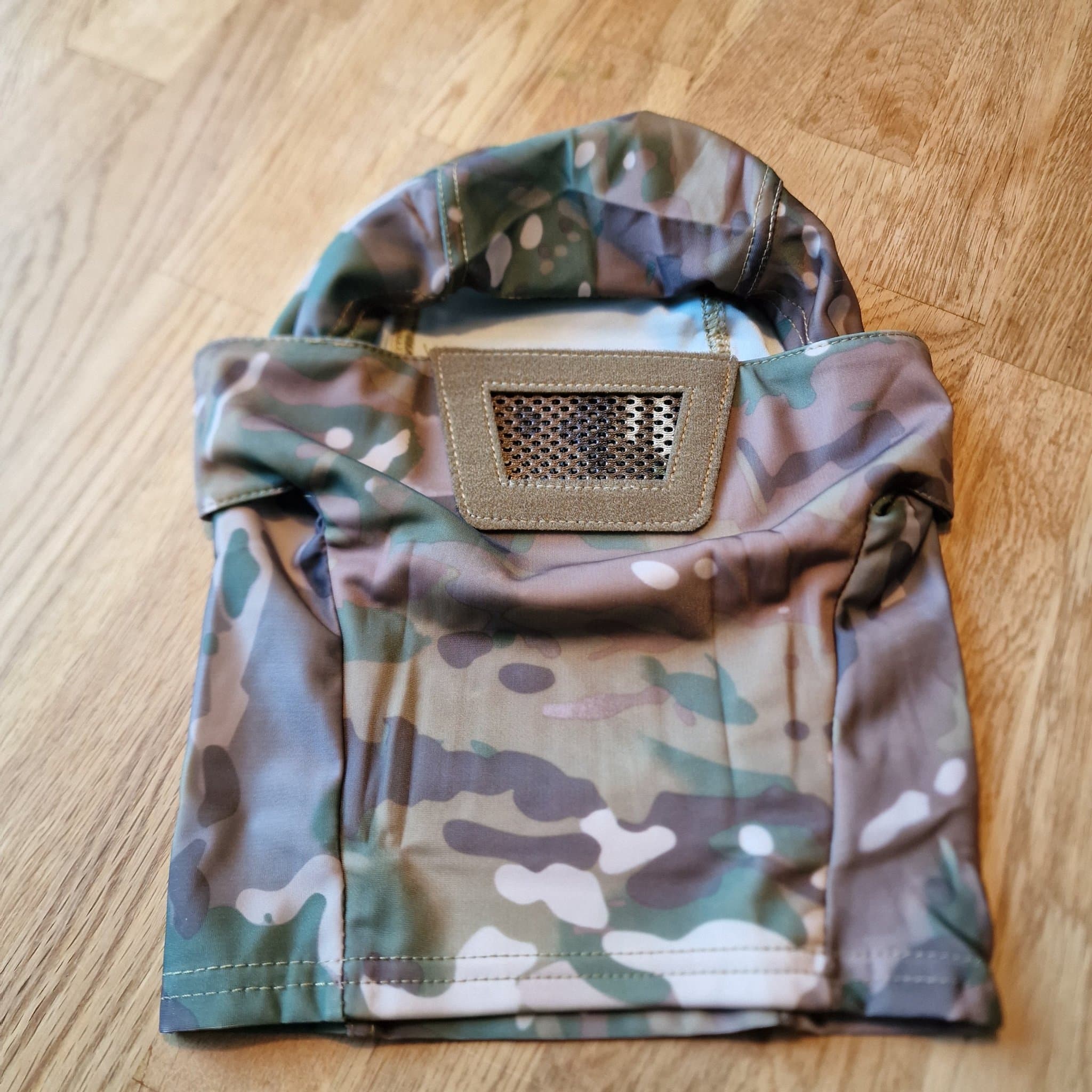 Kamouflage ansiktsmask