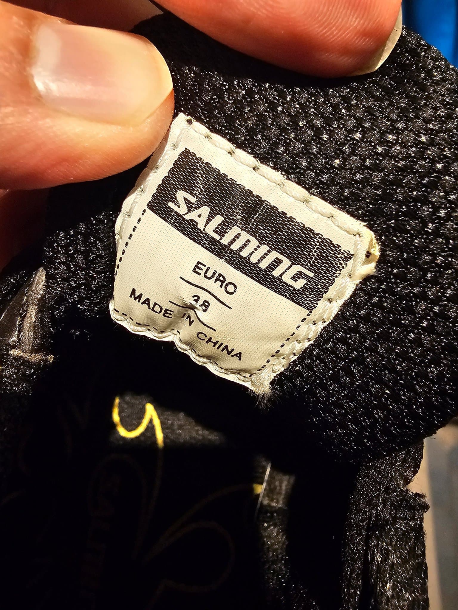 Salming Inomhusskor / Innebandyskor stl 38 – Bra skick!