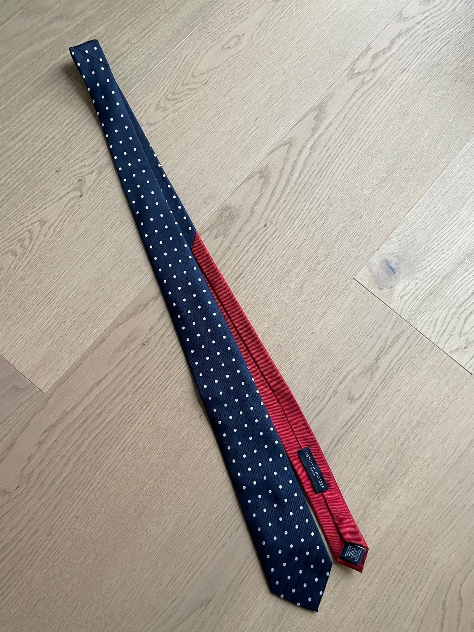 Tommy Hilfiger slips i silke NY!