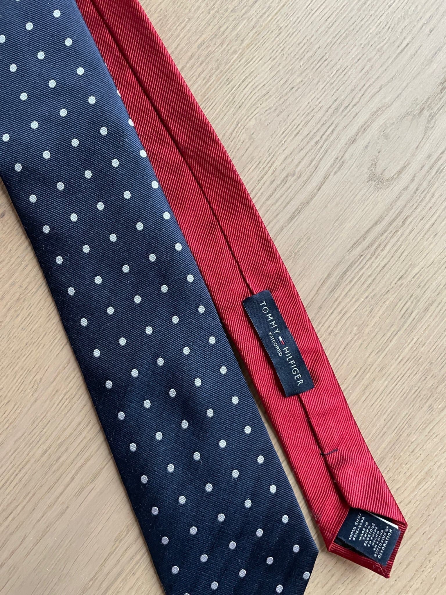 Tommy Hilfiger slips i silke NY!