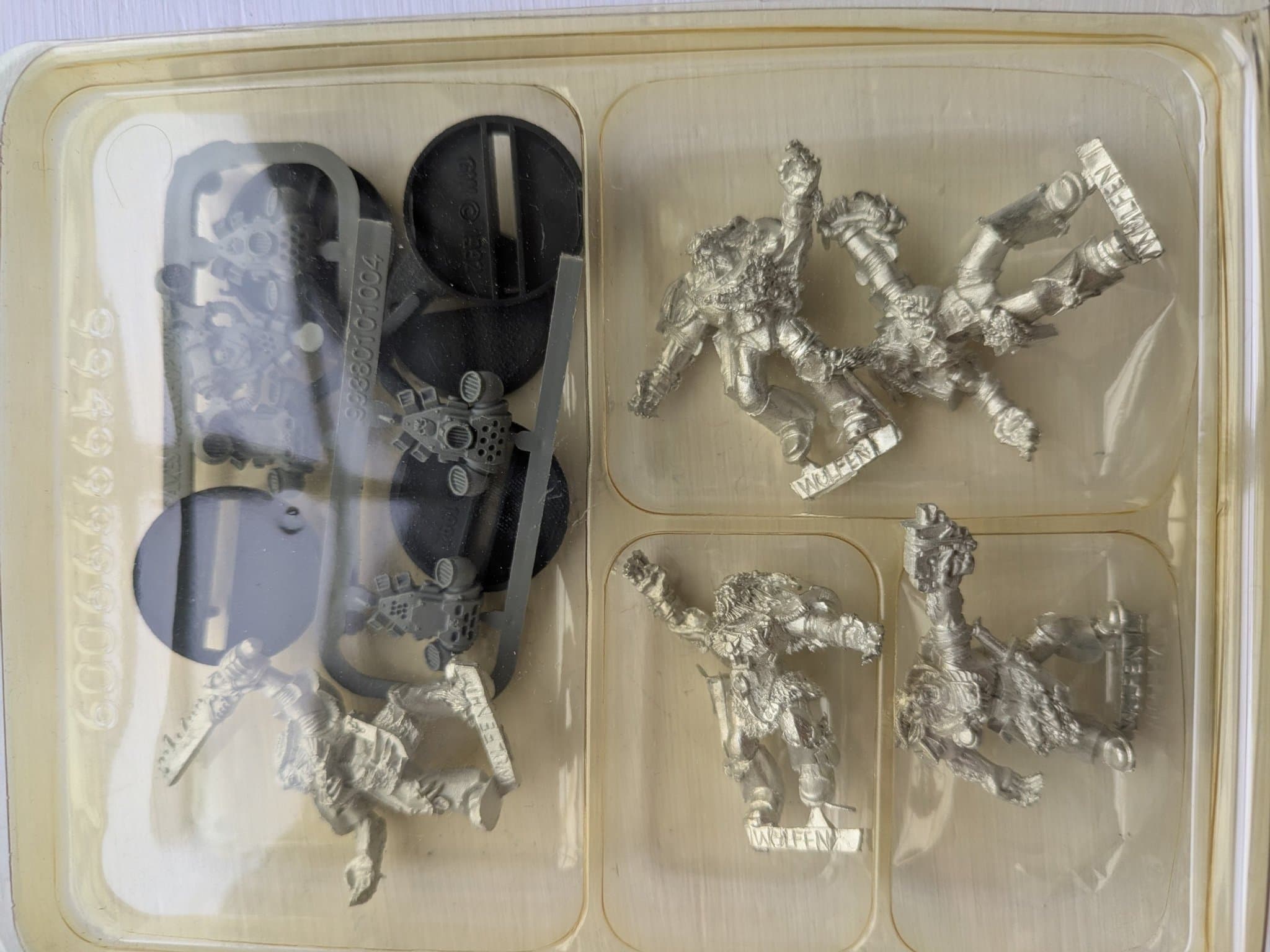 OOP Space Wolves 13th Company Wulfen metallfigurer