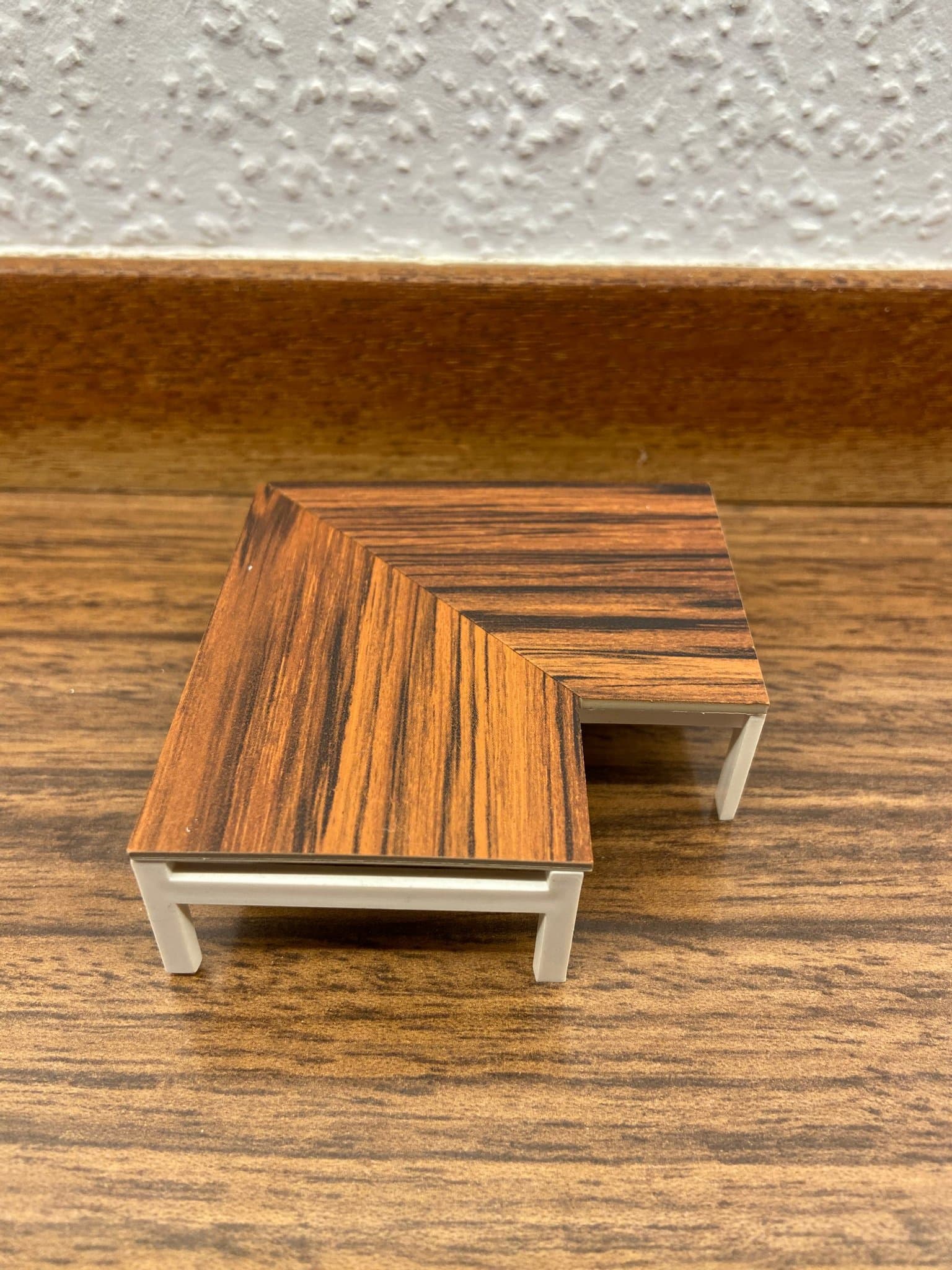 Brio - Bord - Soffbord - Dockskåp