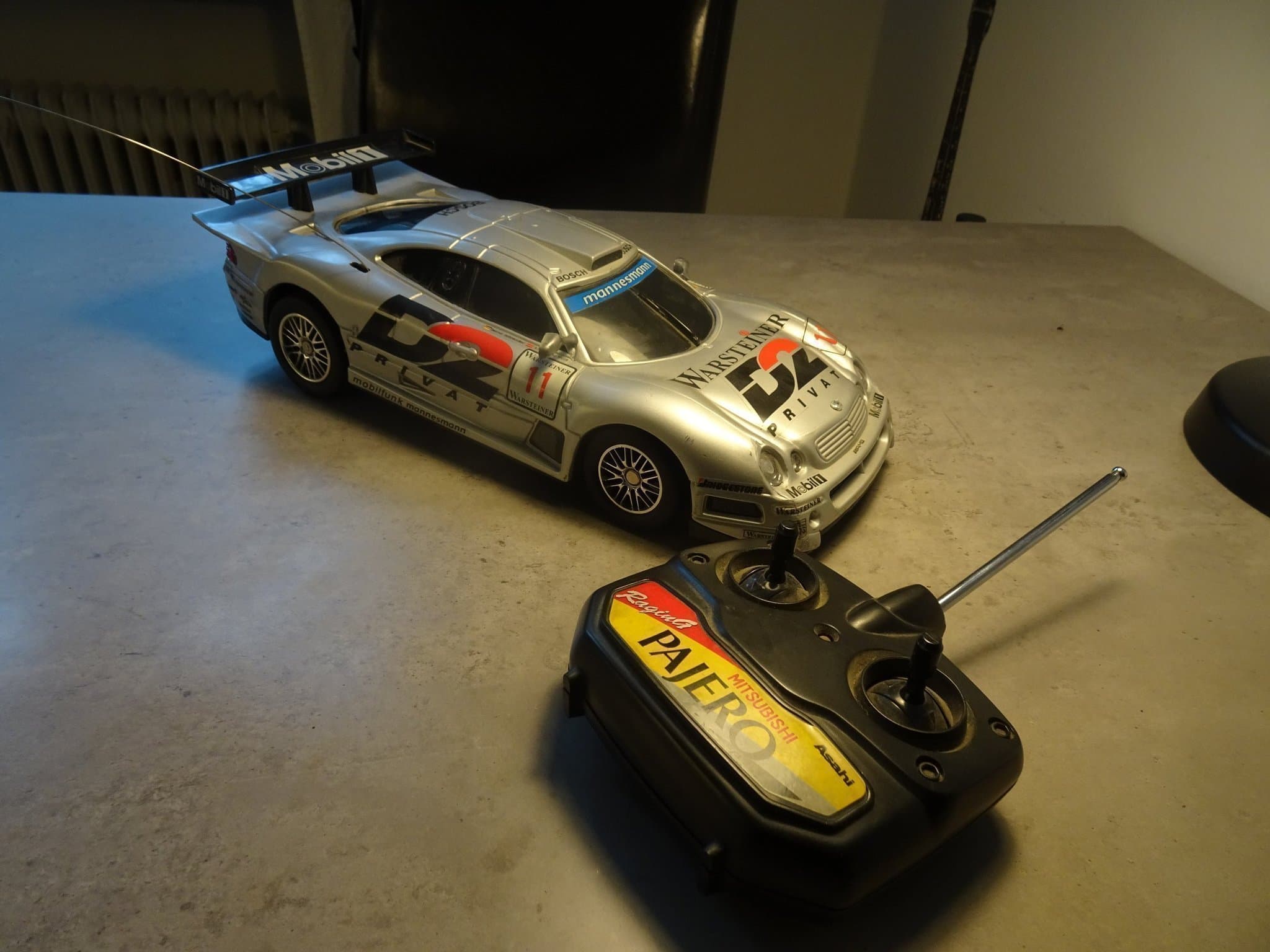 Radiostyrd Mercedes-Benz CLK-GTR