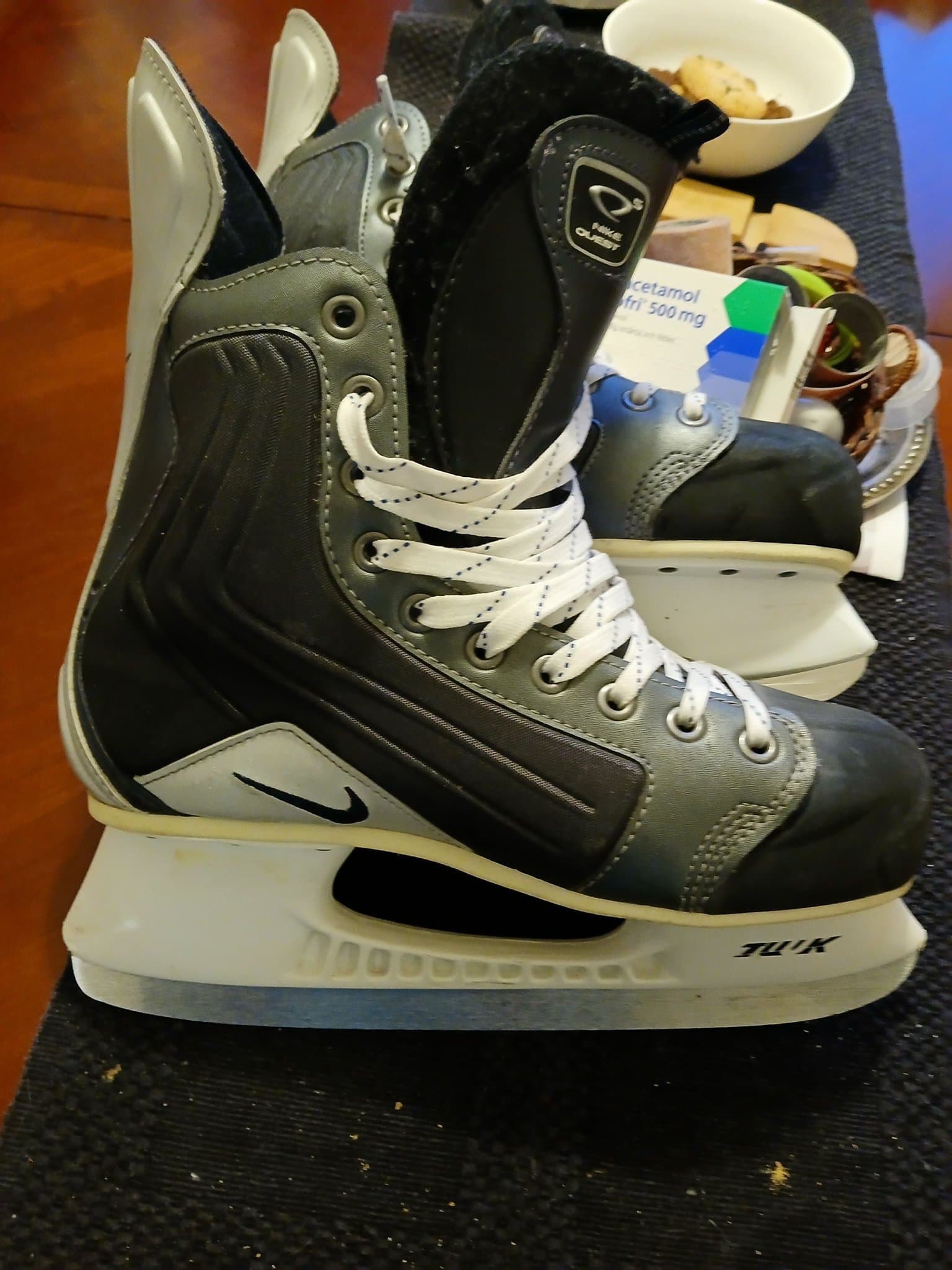 Nike Quest Hockeyskridskor, Storlek 42.5