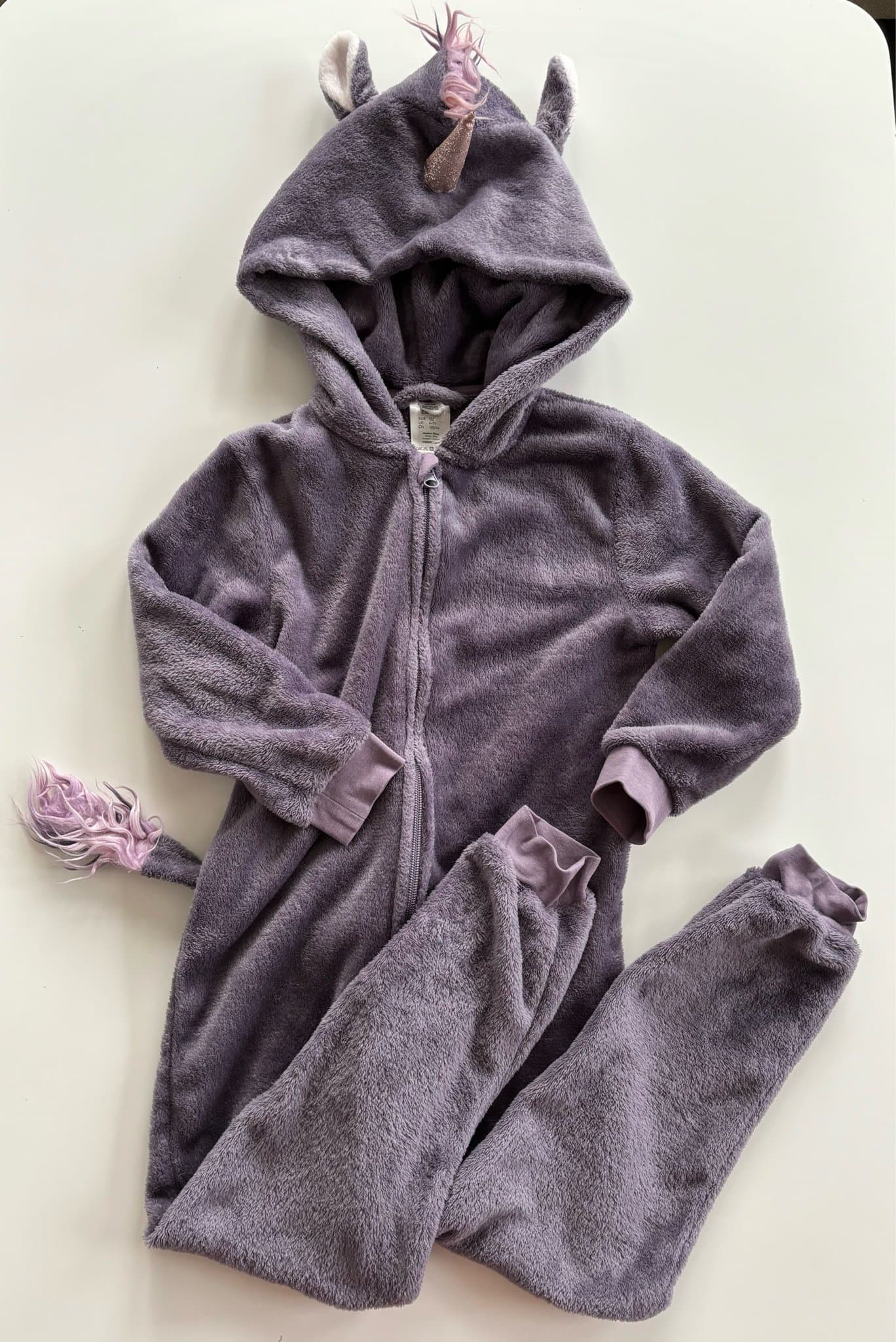 Lindex maskeraddräkt enhörning storlek 122 onesie mysdress