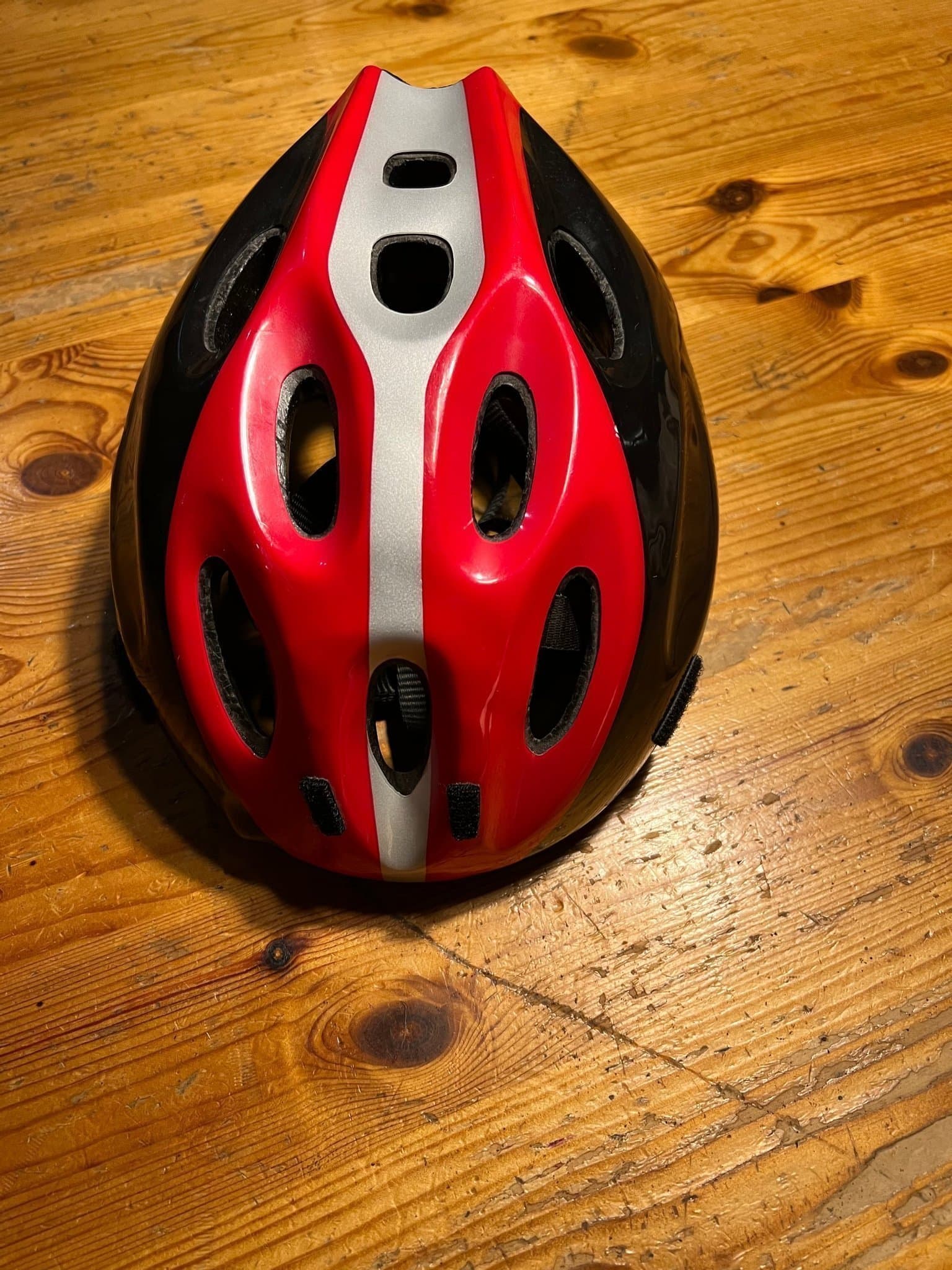 MET Crackerjack Cykelhjälm - Storlek 52-57 cm