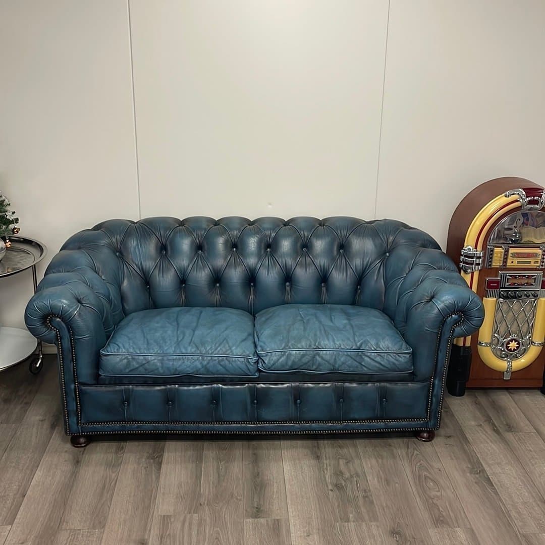 Vintage Rare Blue Blå Chesterfield Soffa 2-Sits