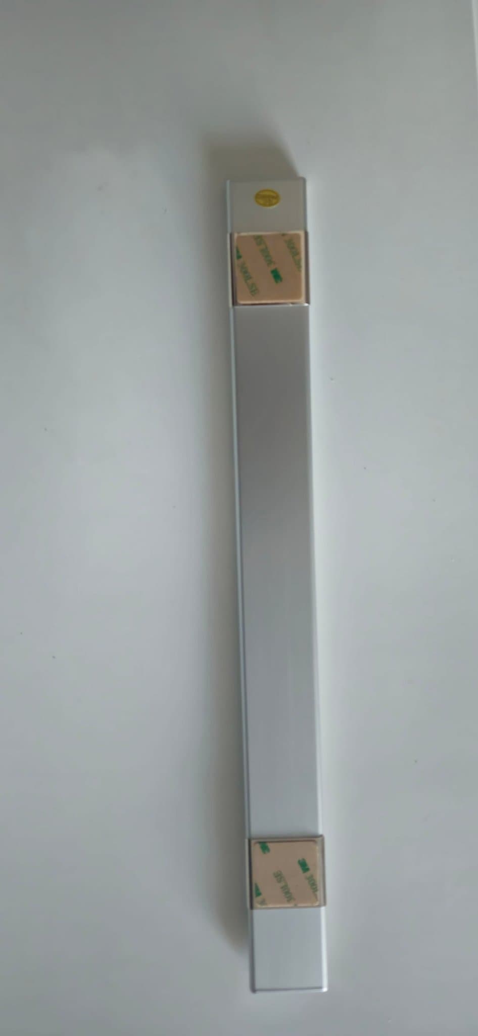 LED Ljuslist 40cm Rörelsesensor USB-C 3000 MaH Dimbar - CE