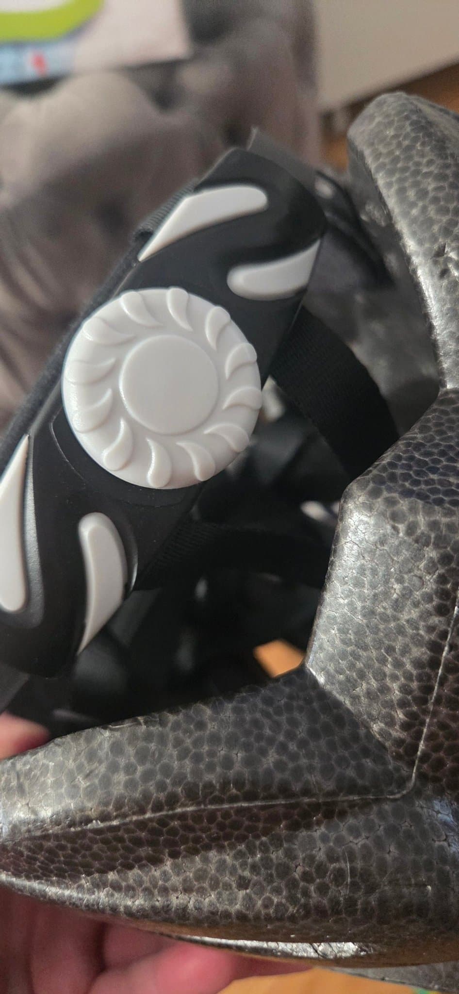 Cykelhjälm Biltema MB-20, storlek L (58-60 cm)