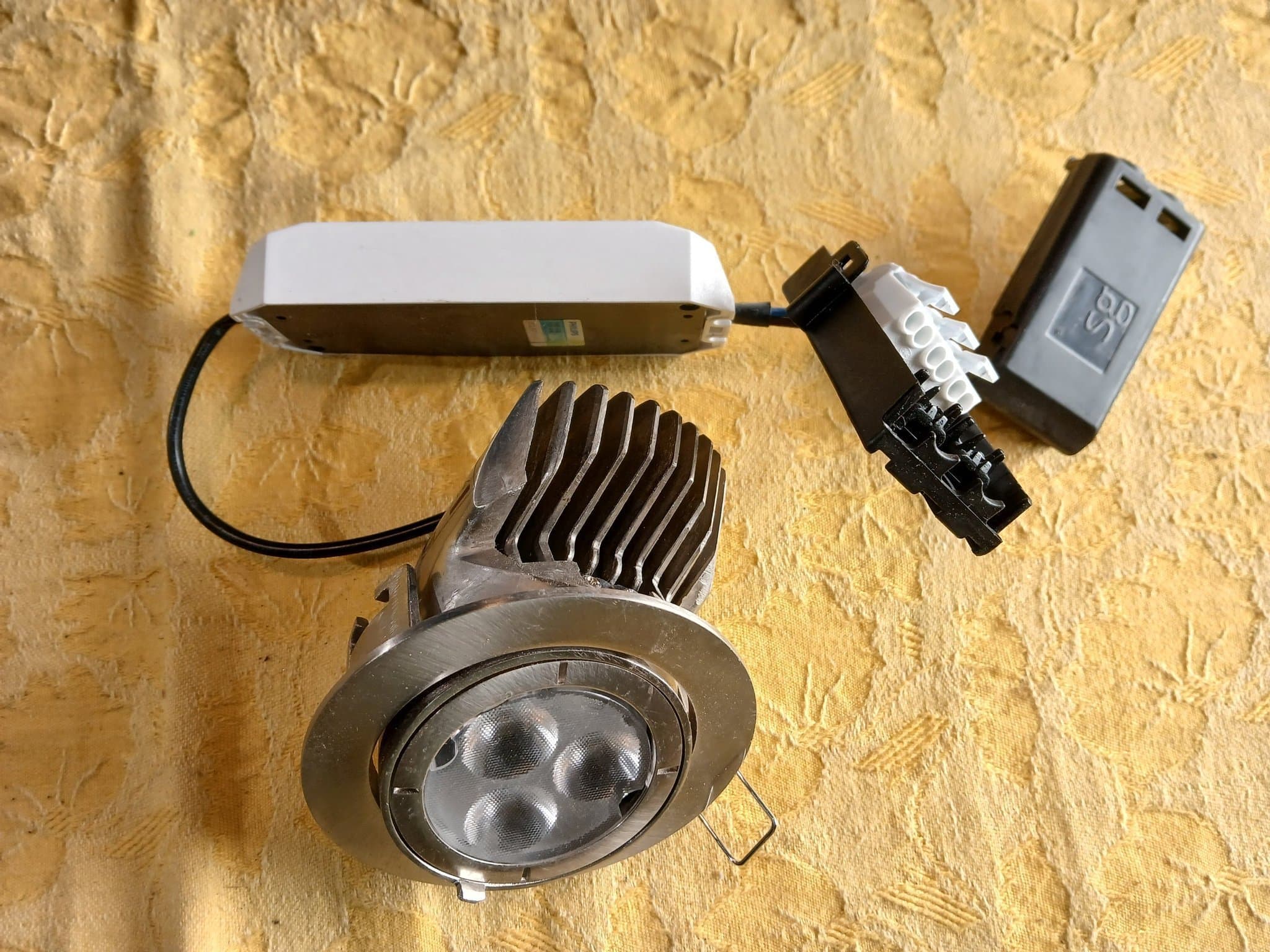 Junistar LED spotlight med Philips Xitanium LED-drivare