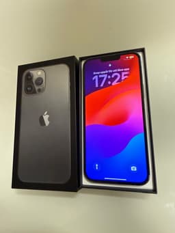 iPhone 13 Pro Max 128GB – Olåst – I bra skick – i kartong