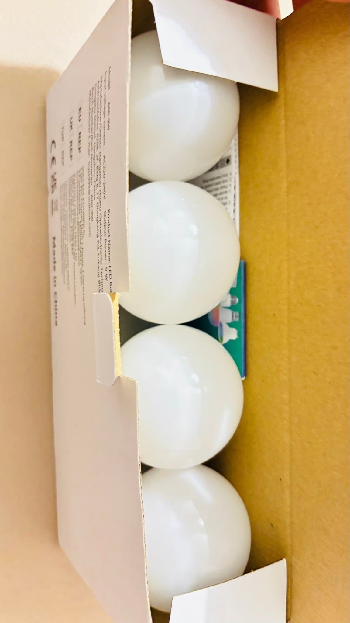 RGB Dimmable Smart LED Bulb E27 9W - Pack of 4