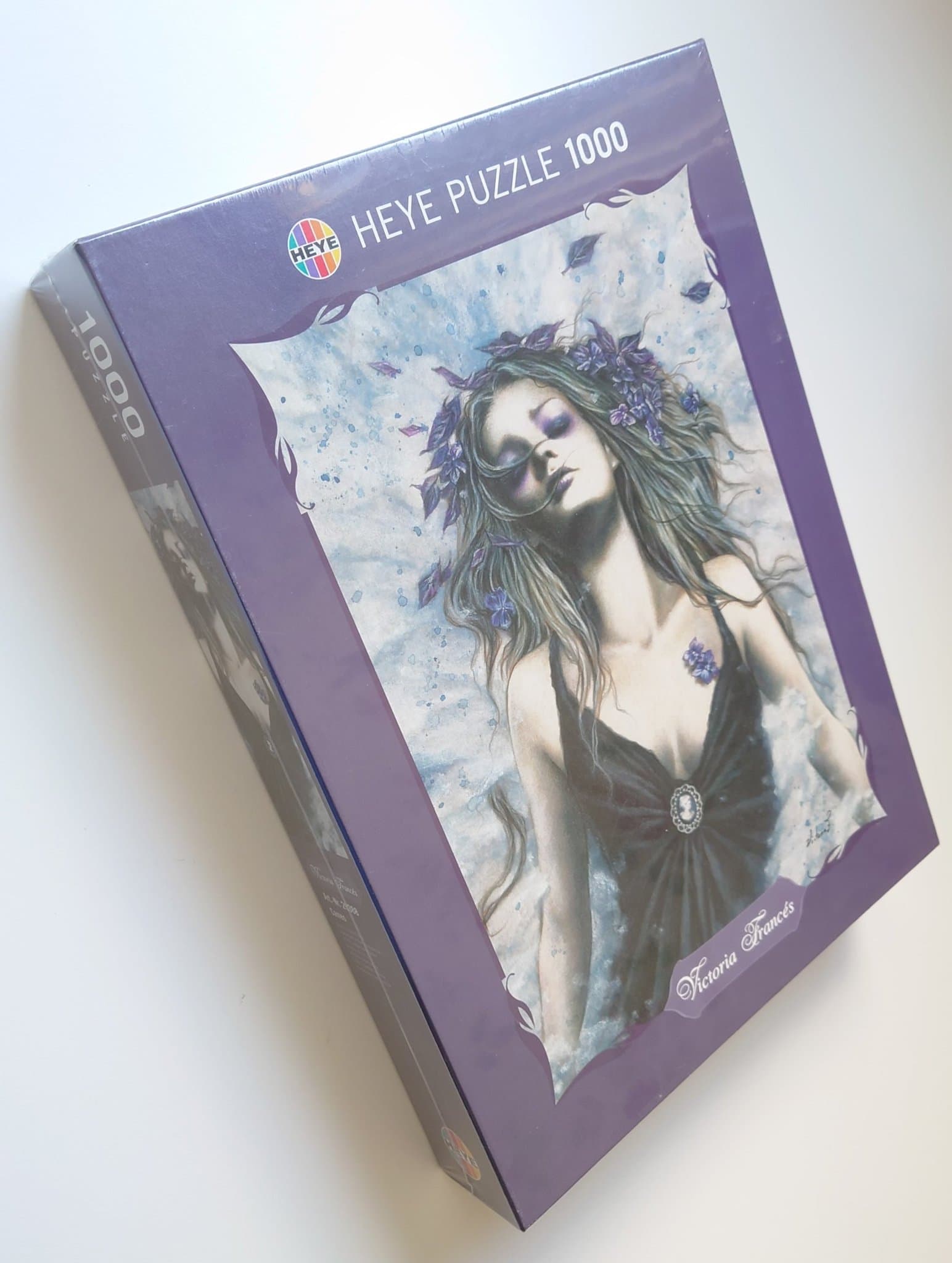Cameo - Victoria Francés - 2010 - Heye Puzzle (1000) - Nytt Inplastat