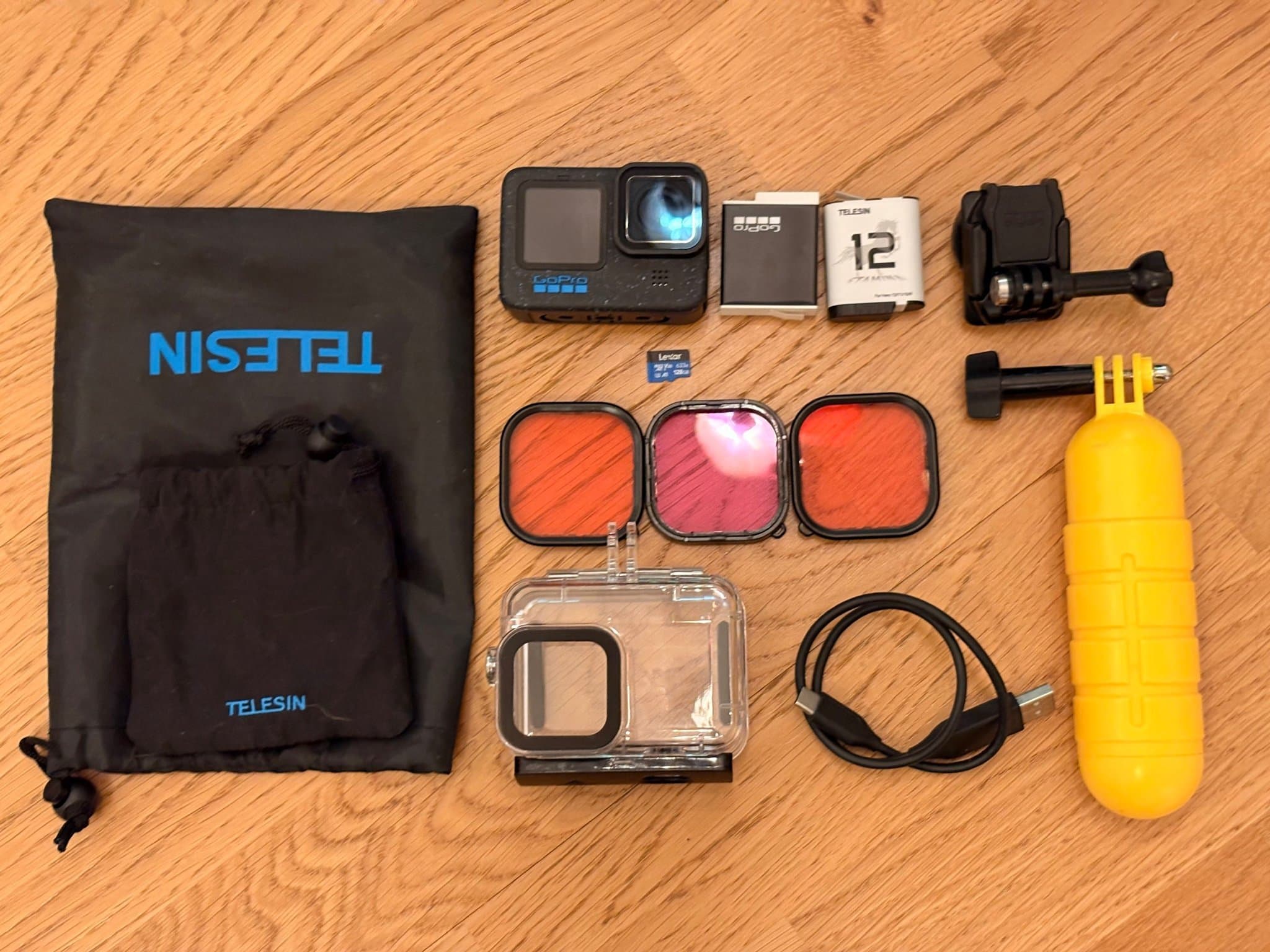 GoPro HERO12 Black actionkamera – paket med batterier och 128GB